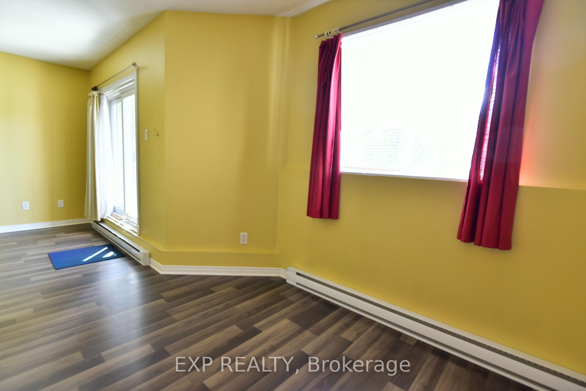 Photo 20 of Unit 5, 266 Lorry Greenberg Drive, Ottawa, Hunt Club Park/Greenboro — HOMEH