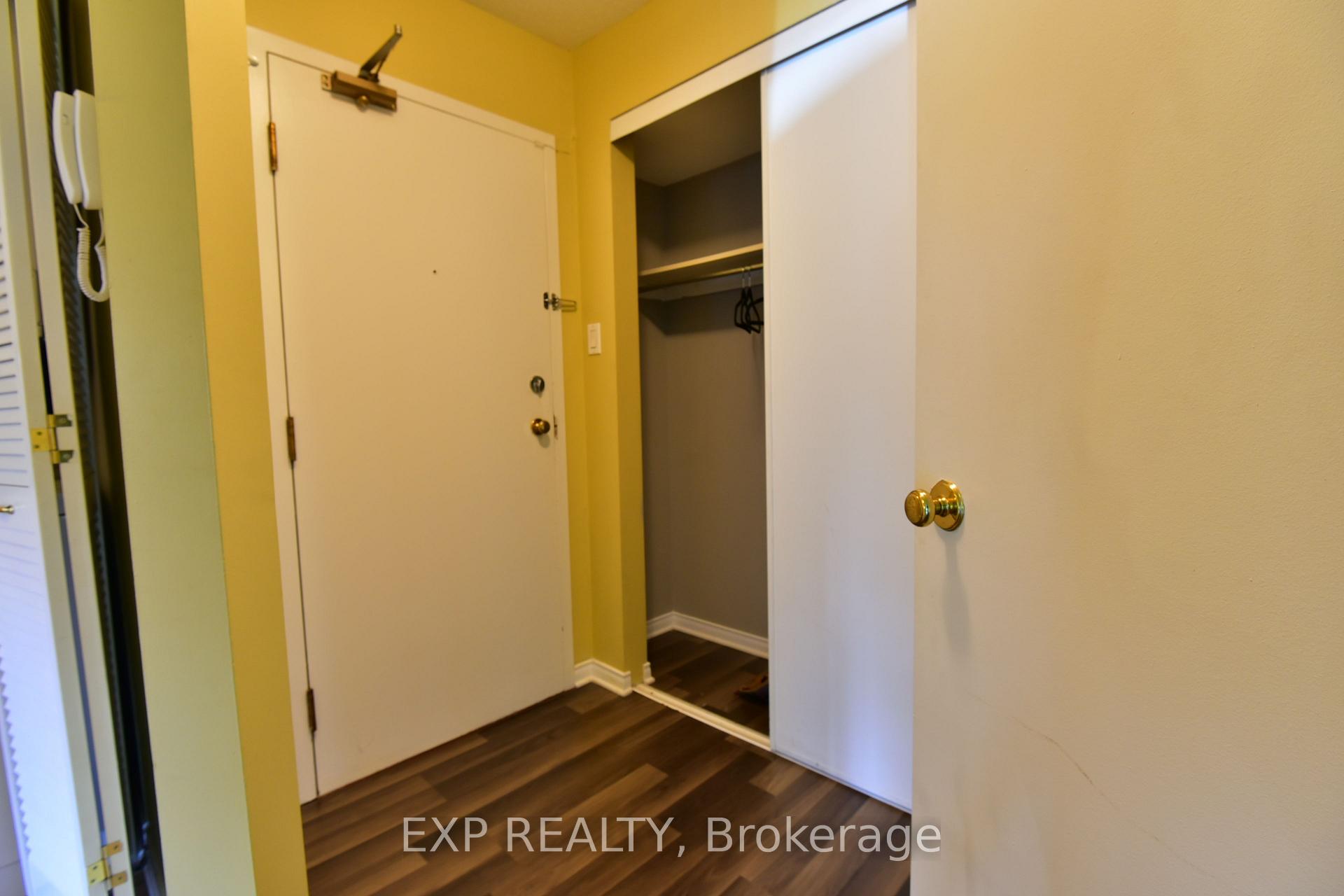 Photo 22 of Unit 5, 266 Lorry Greenberg Drive, Ottawa, Hunt Club Park/Greenboro — HOMEH