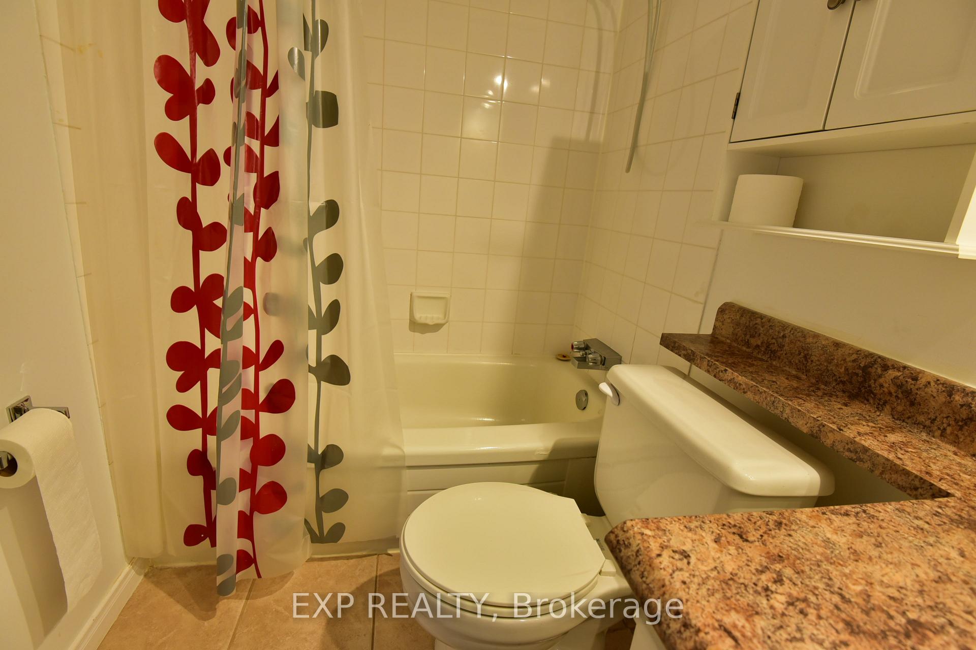 Photo 24 of Unit 5, 266 Lorry Greenberg Drive, Ottawa, Hunt Club Park/Greenboro — HOMEH