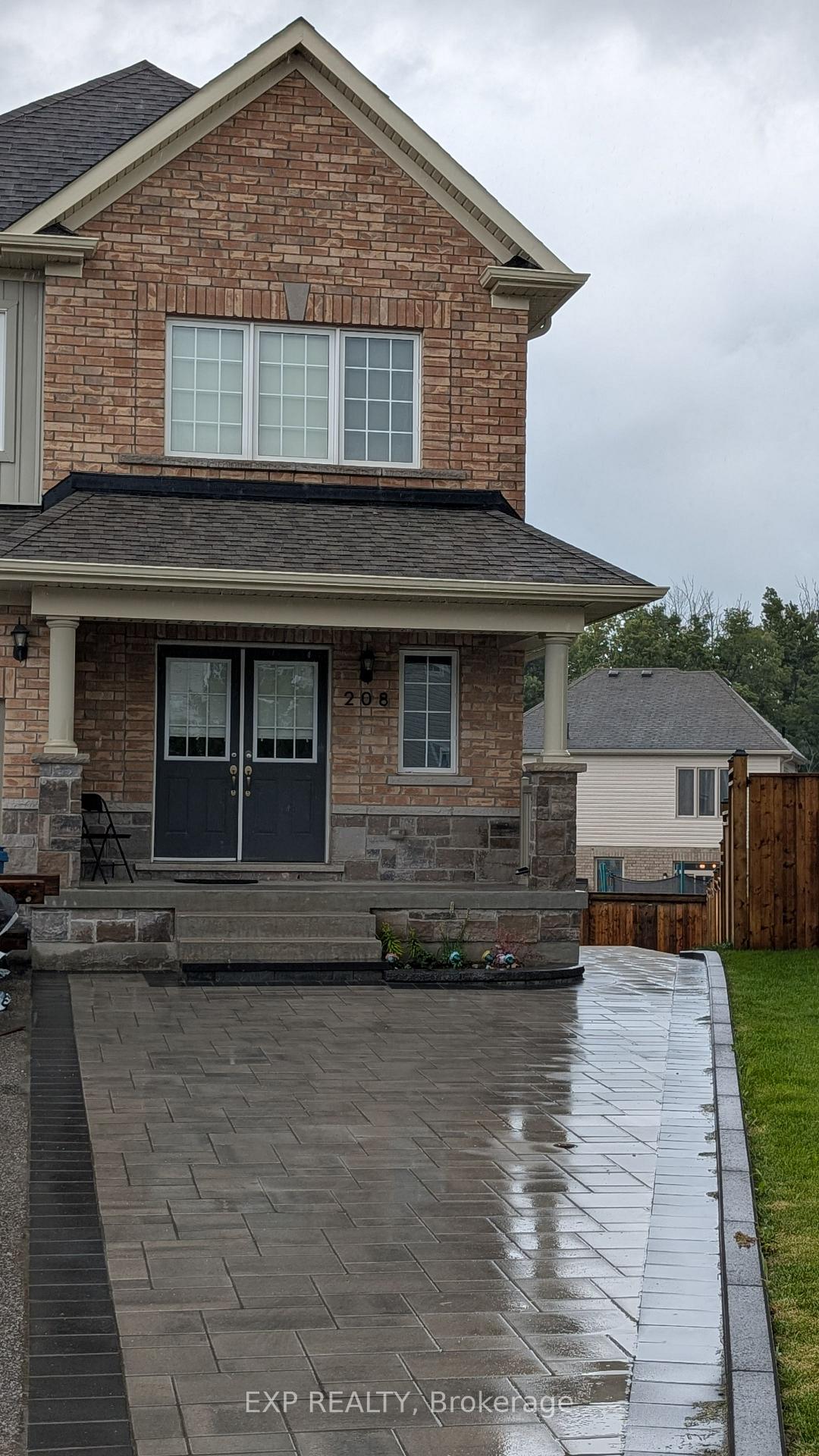 Photo 2 of Unit 1, 208 Isabella Drive, Orillia — HOMEH
