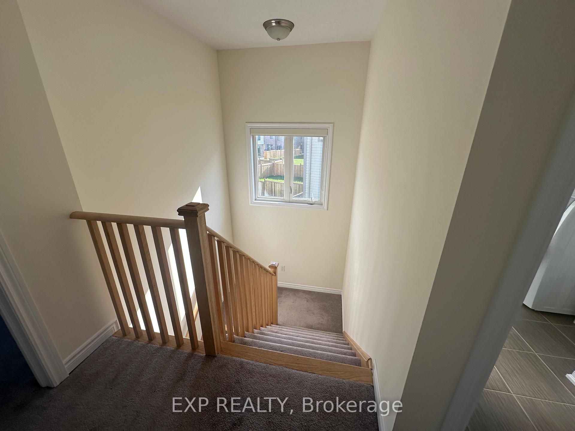 Photo 13 of Unit 1, 208 Isabella Drive, Orillia — HOMEH