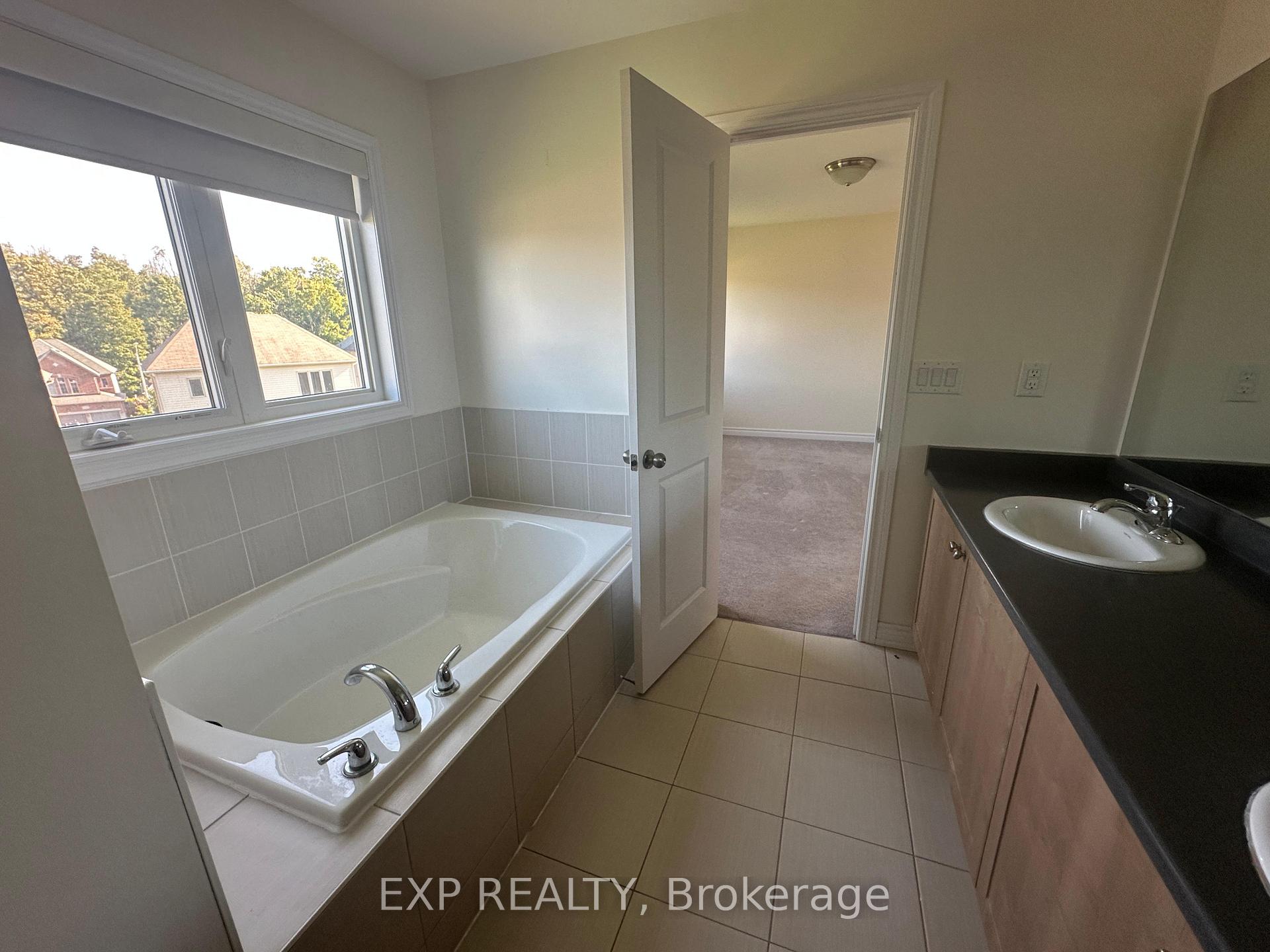 Photo 15 of Unit 1, 208 Isabella Drive, Orillia — HOMEH