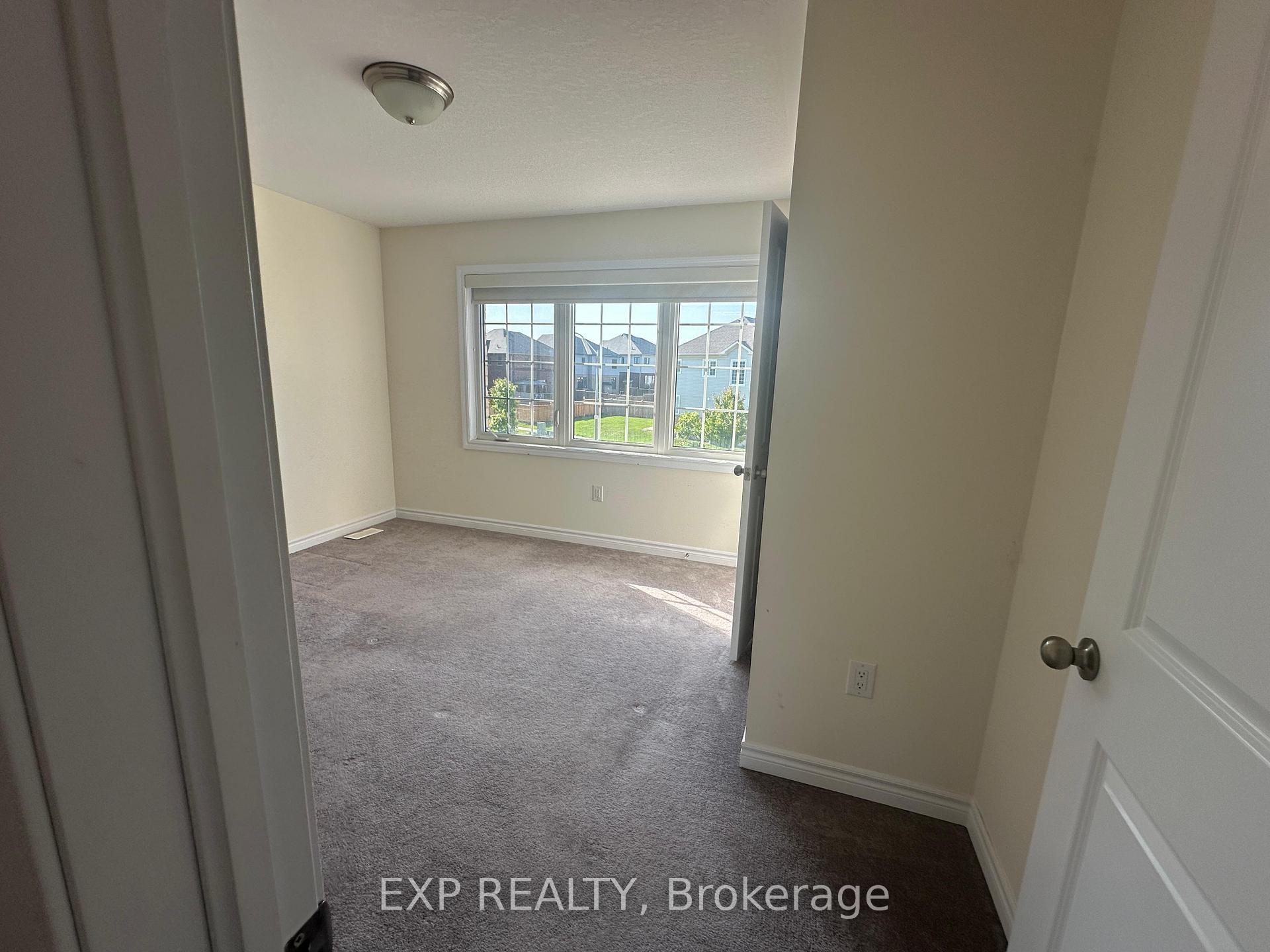 Photo 20 of Unit 1, 208 Isabella Drive, Orillia — HOMEH