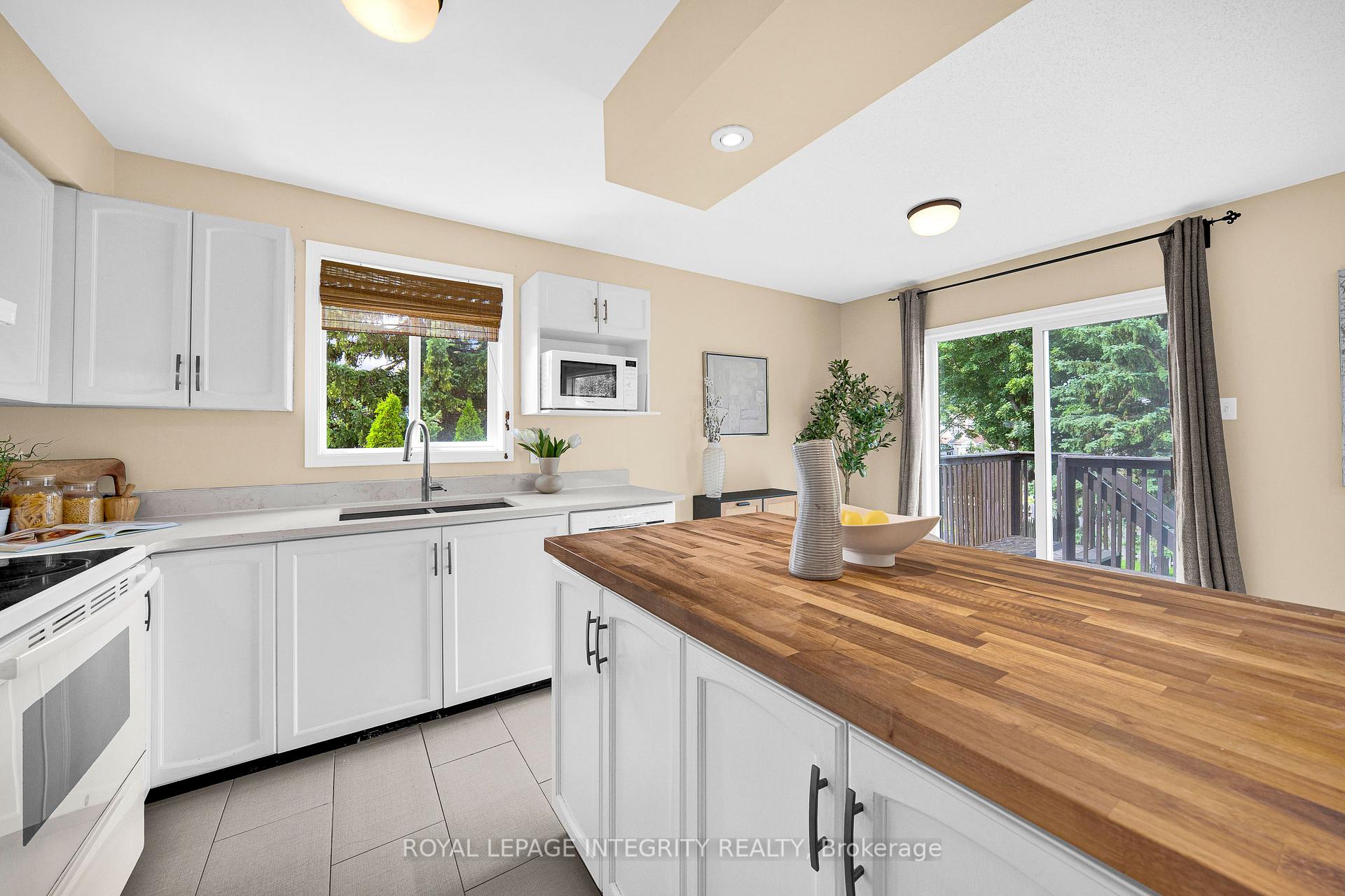 Photo 17 of 133 Mountshannon Drive, Ottawa, Barrhaven - Longfields — HOMEH