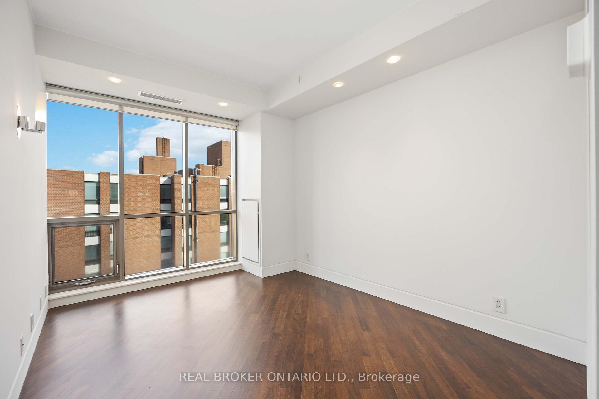 Photo 11 of Unit 701, 3 McAlpine Street, Toronto, The Annex — HOMEH