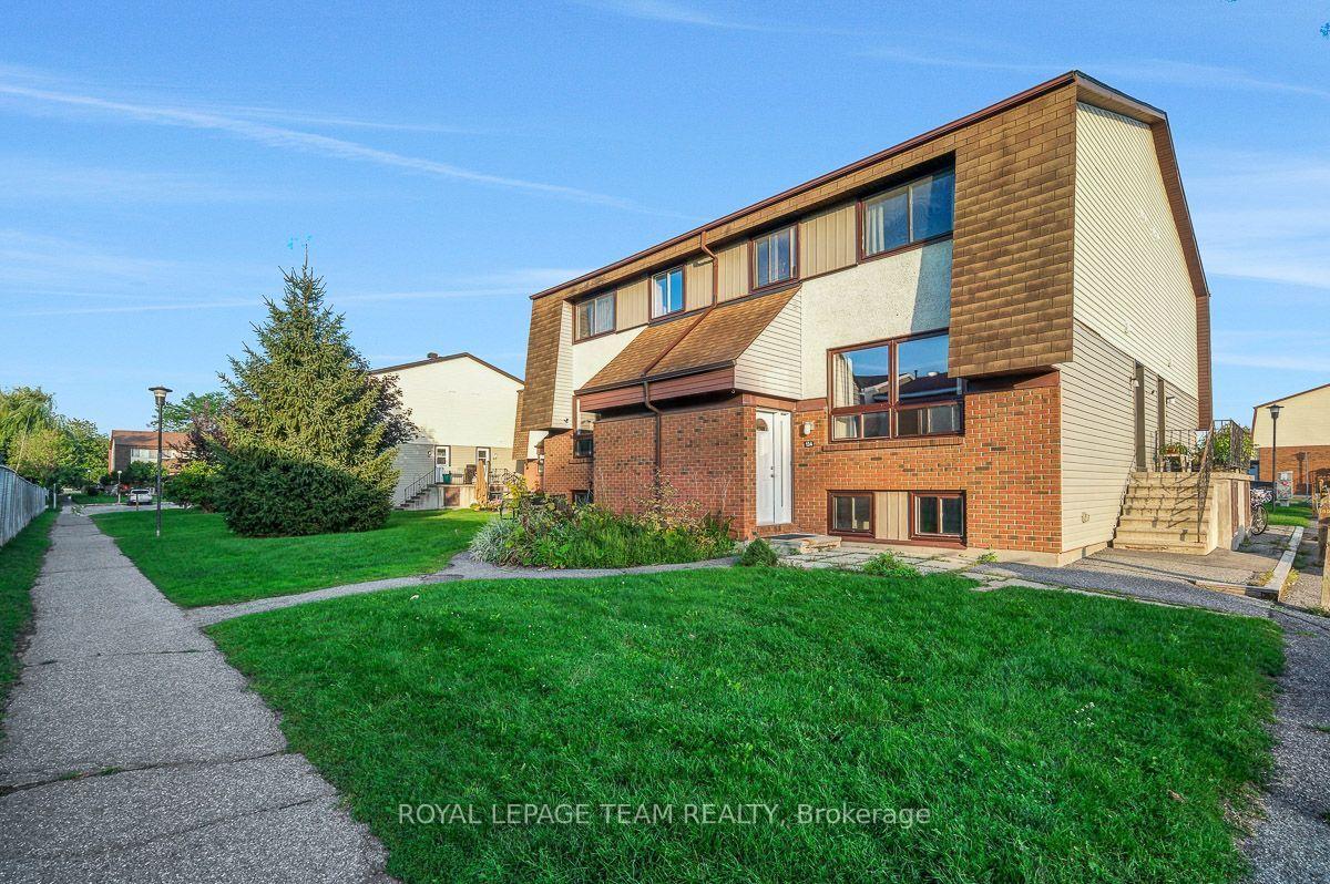 Photo of Unit 100, 13 Woodvale Green Drive