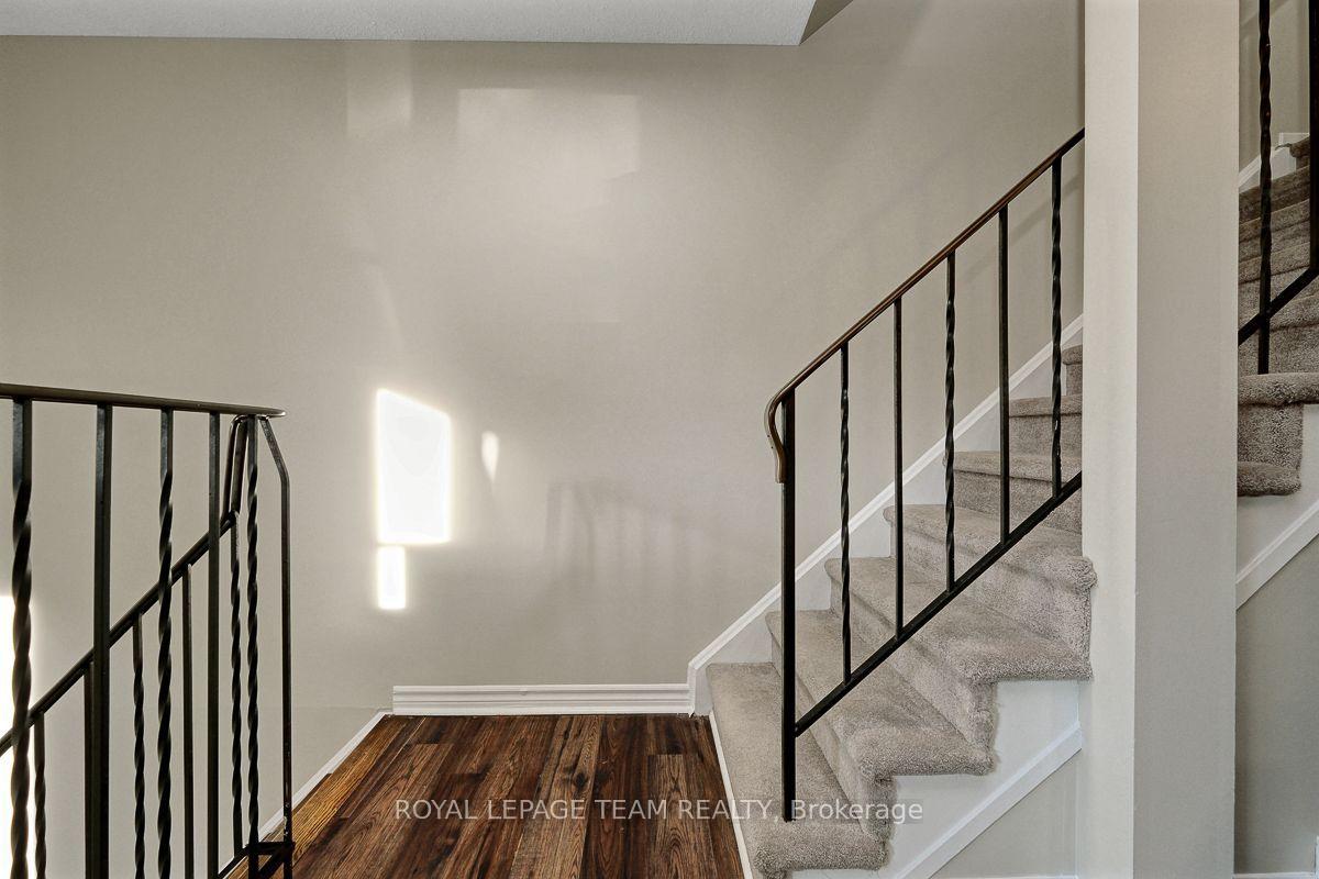 Photo 5 of Unit 100, 13 Woodvale Green Drive, Ottawa, Craig Henry/Woodvale — HOMEH