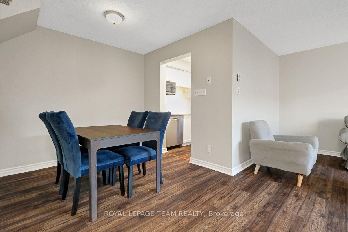 Photo 14 of Unit 100, 13 Woodvale Green Drive, Ottawa, Craig Henry/Woodvale — HOMEH