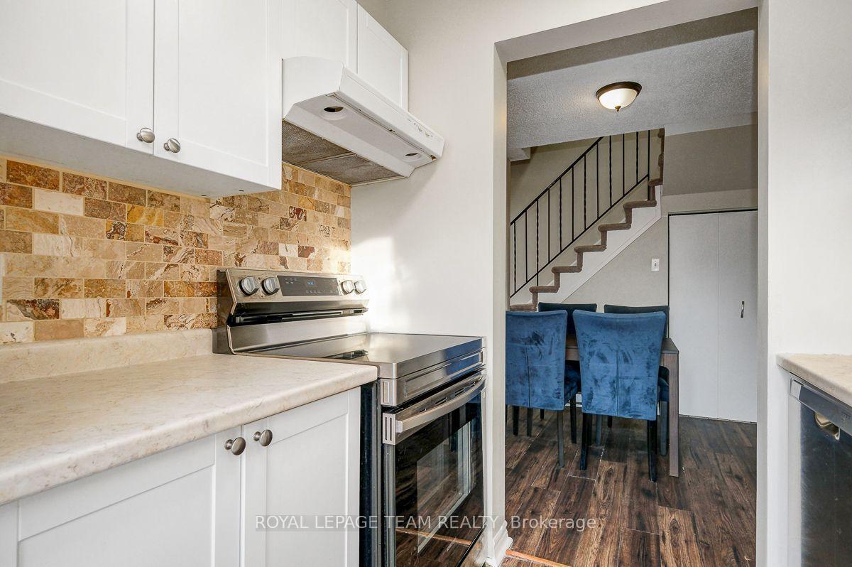 Photo 20 of Unit 100, 13 Woodvale Green Drive, Ottawa, Craig Henry/Woodvale — HOMEH