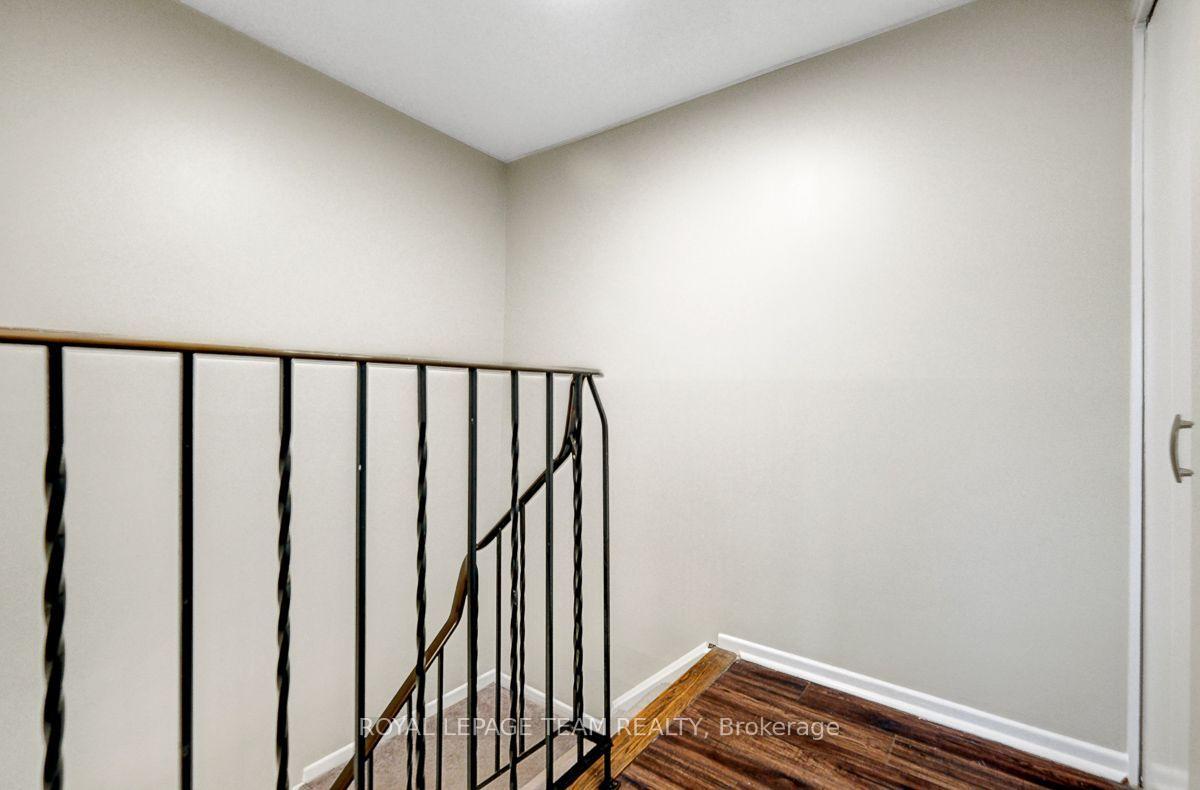 Photo 21 of Unit 100, 13 Woodvale Green Drive, Ottawa, Craig Henry/Woodvale — HOMEH