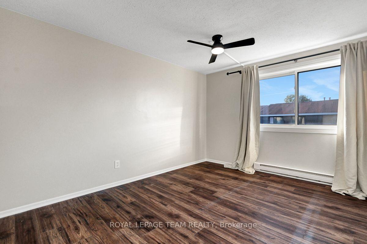 Photo 23 of Unit 100, 13 Woodvale Green Drive, Ottawa, Craig Henry/Woodvale — HOMEH