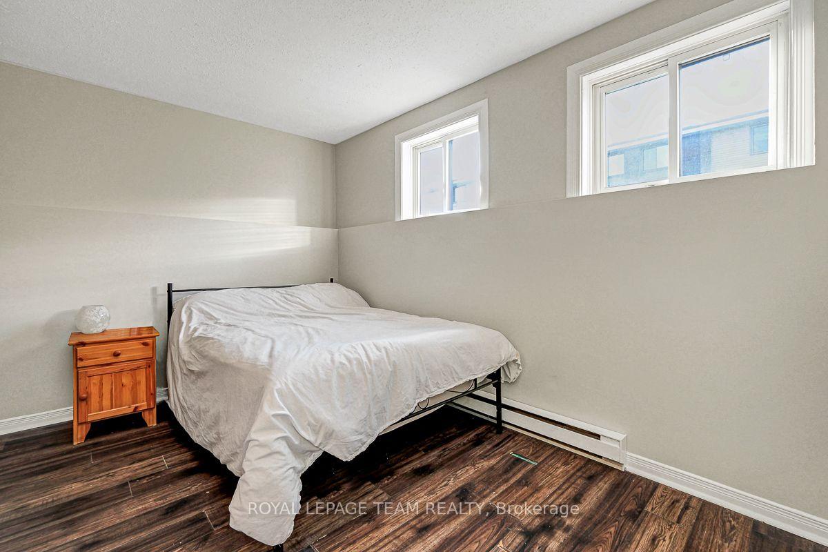 Photo 33 of Unit 100, 13 Woodvale Green Drive, Ottawa, Craig Henry/Woodvale — HOMEH