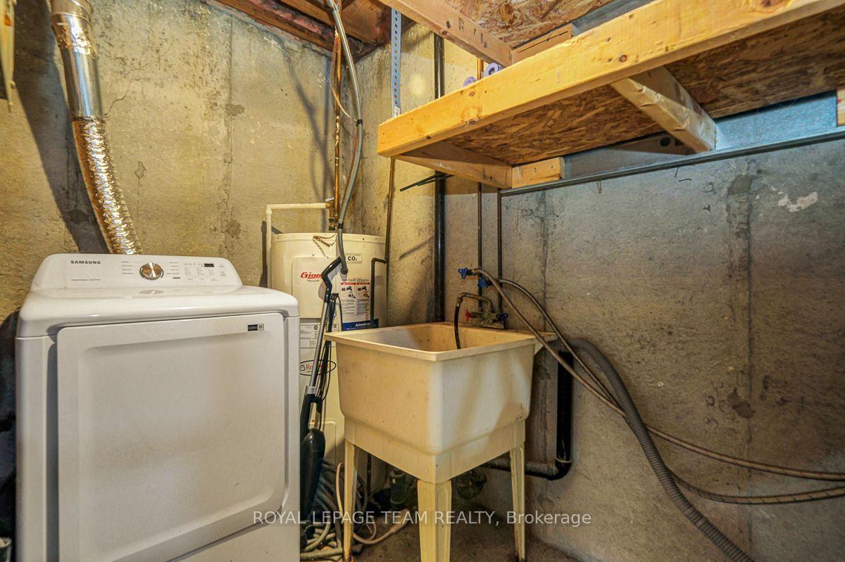 Photo 35 of Unit 100, 13 Woodvale Green Drive, Ottawa, Craig Henry/Woodvale — HOMEH