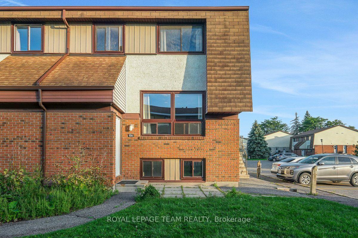 Photo 38 of Unit 100, 13 Woodvale Green Drive, Ottawa, Craig Henry/Woodvale — HOMEH