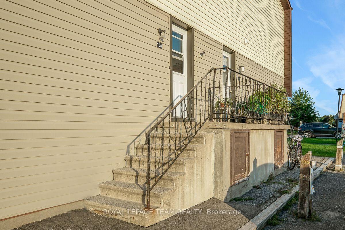 Photo 39 of Unit 100, 13 Woodvale Green Drive, Ottawa, Craig Henry/Woodvale — HOMEH
