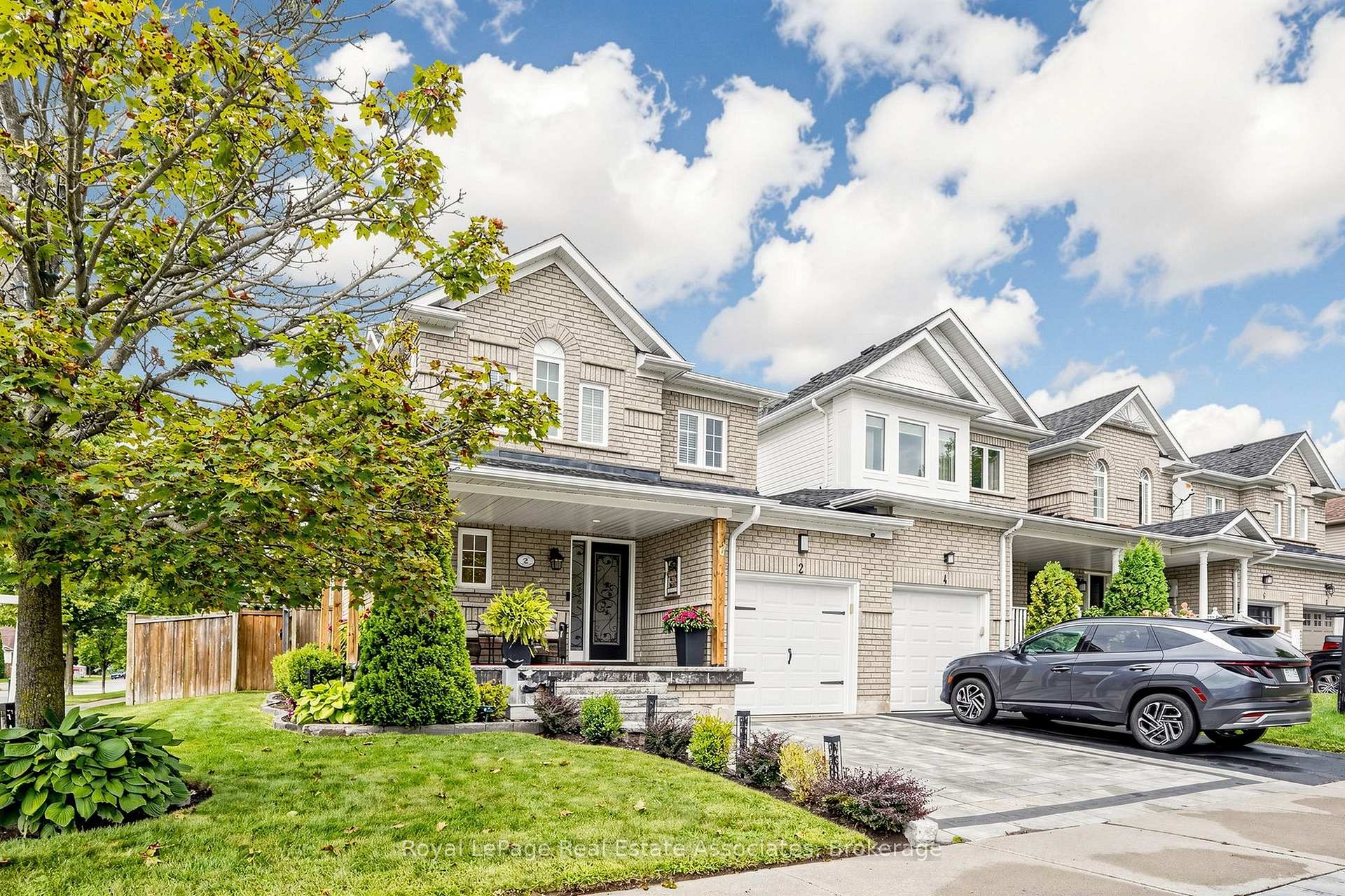 Photo 3 of 2 Primeau Avenue, Whitby, Brooklin — HOMEH
