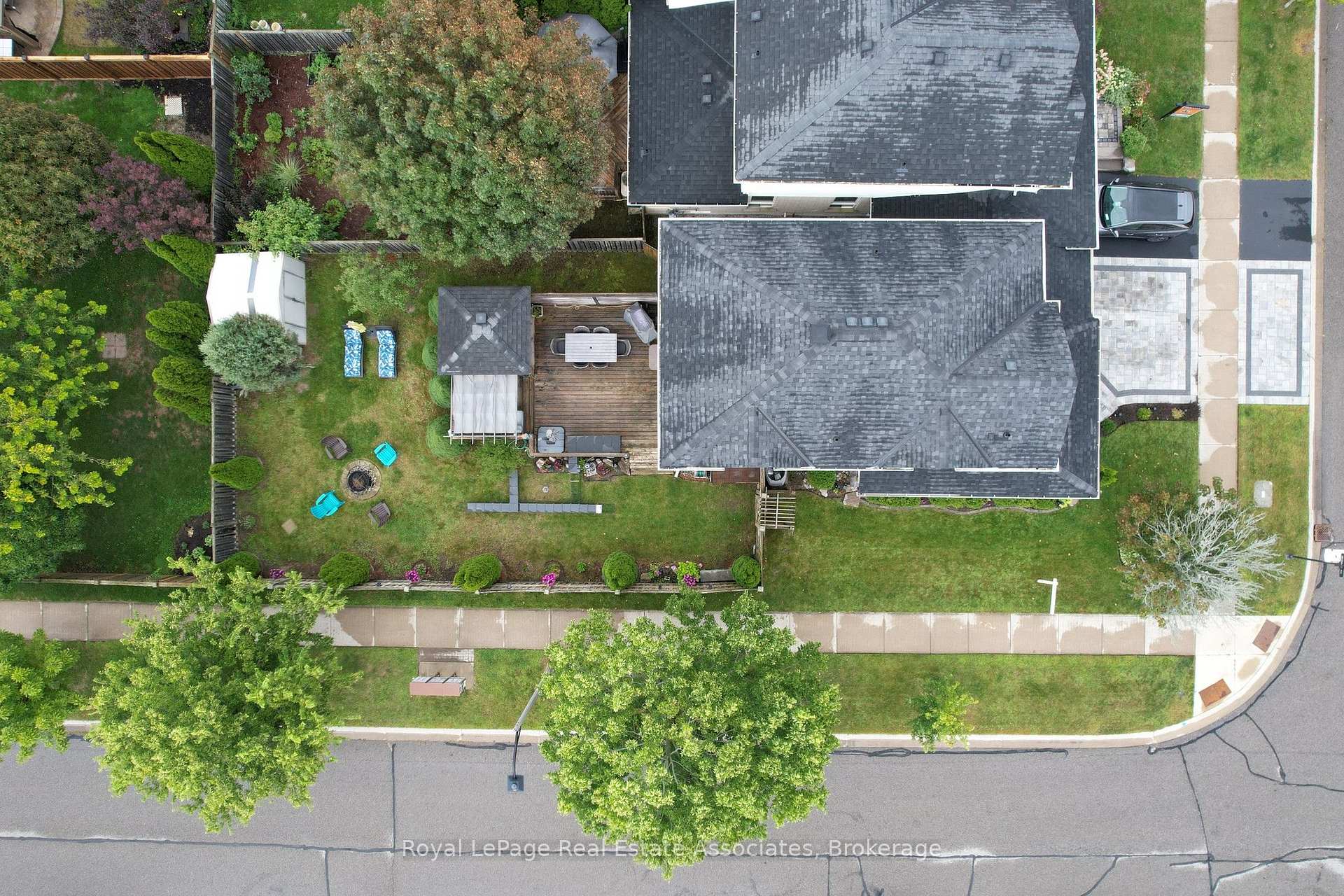 Photo 50 of 2 Primeau Avenue, Whitby, Brooklin — HOMEH