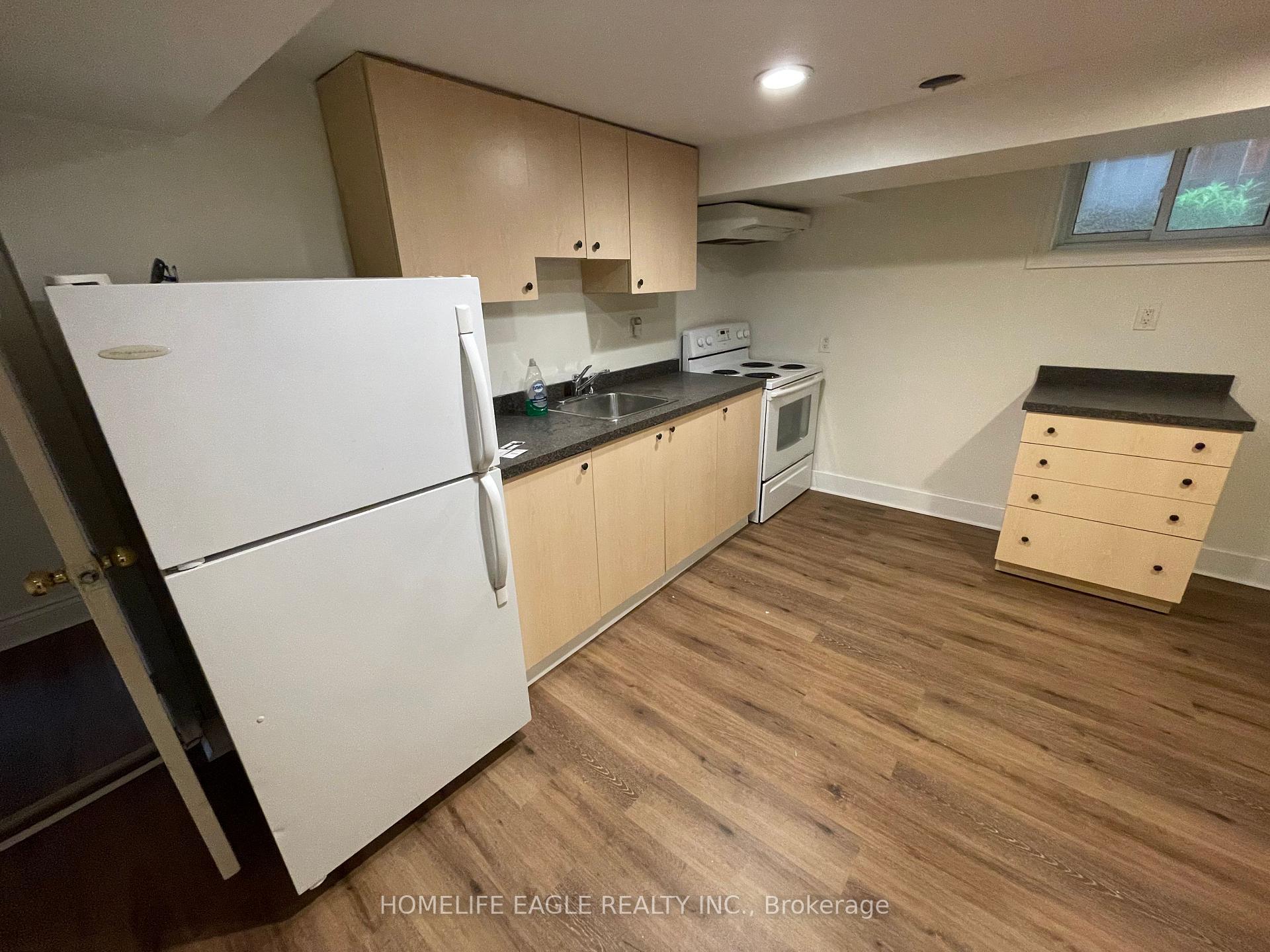 Photo 4 of Unit Lower Level, 1277 Broadview Avenue, Toronto, Broadview North — HOMEH