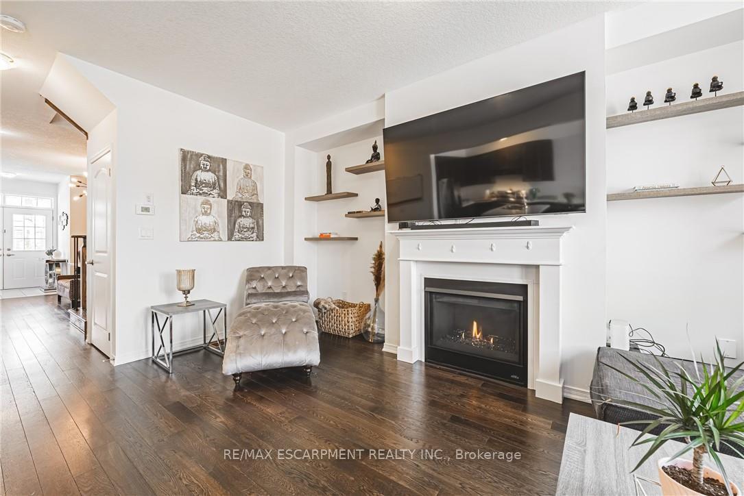 Photo 8 of Unit MAIN, 11 McWatters Street, Hamilton, Binbrook — HOMEH
