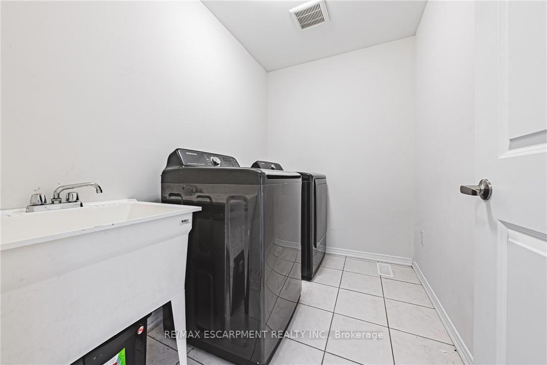 Photo 28 of Unit MAIN, 11 McWatters Street, Hamilton, Binbrook — HOMEH