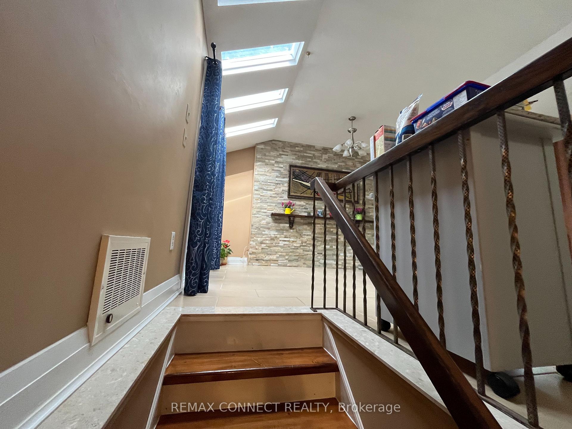 Photo 6 of 2 Hapley Drive, Scarborough, Morningside — HOMEH