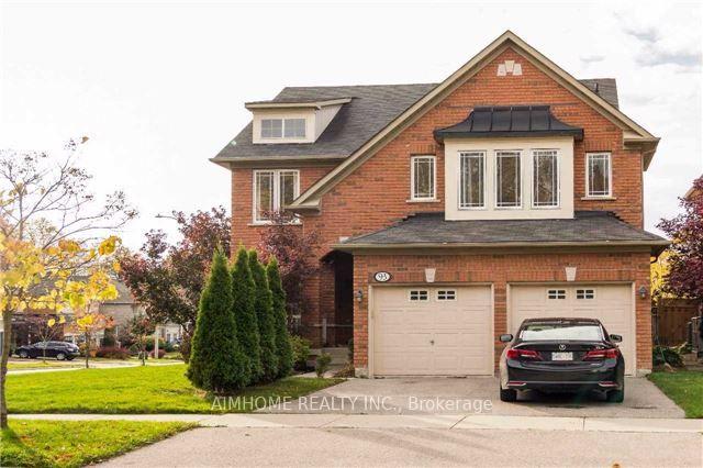 Photo 1 of 93 Bel Canto Crescent, Richmond Hill, Oak Ridges Lake Wilcox — HOMEH