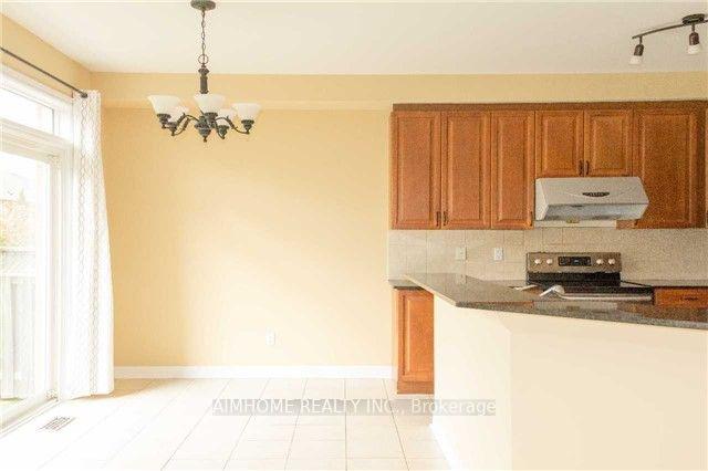 Photo 7 of 93 Bel Canto Crescent, Richmond Hill, Oak Ridges Lake Wilcox — HOMEH