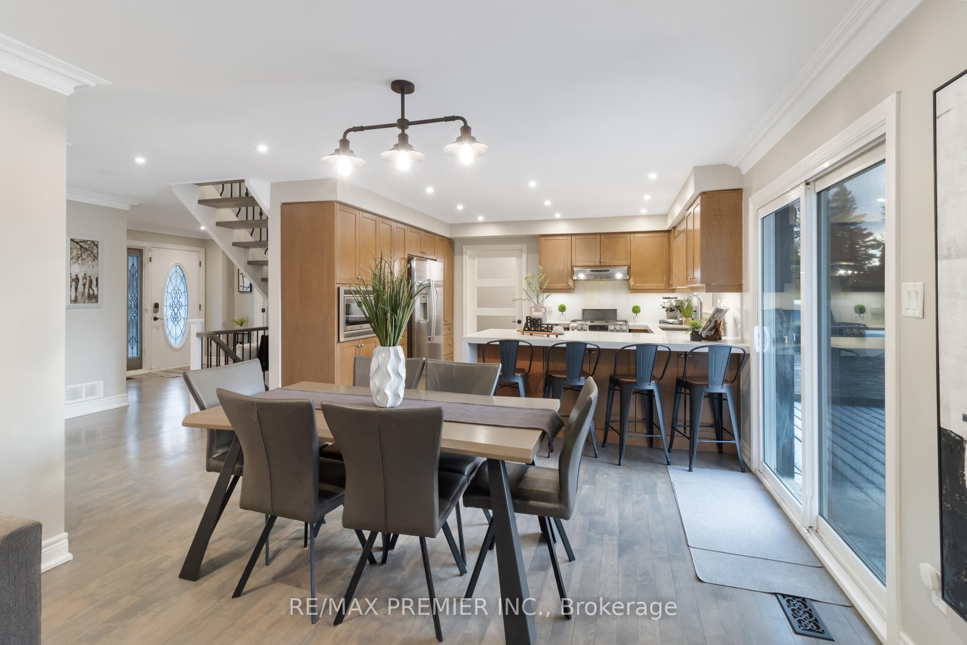Photo 3 of 60 Nobleview Drive, King, Nobleton — HOMEH