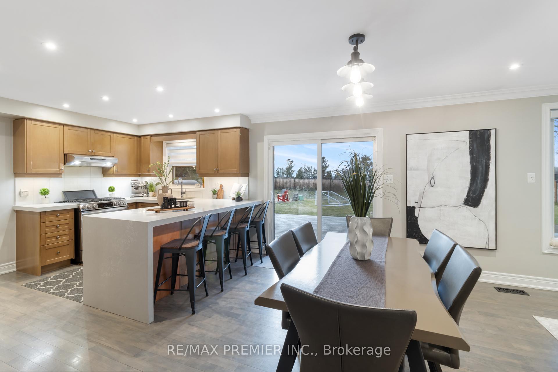 Photo 6 of 60 Nobleview Drive, King, Nobleton — HOMEH