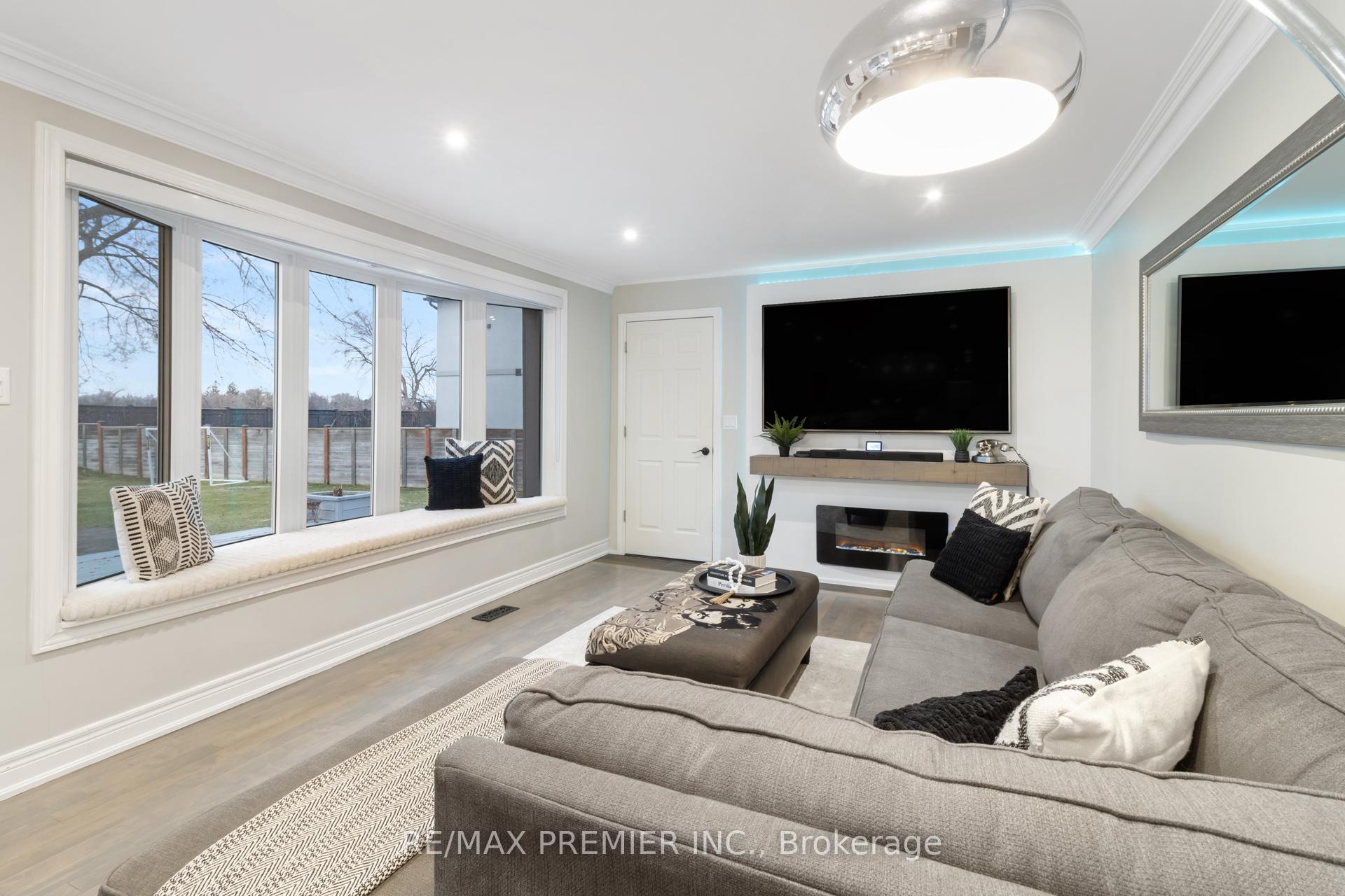 Photo 9 of 60 Nobleview Drive, King, Nobleton — HOMEH
