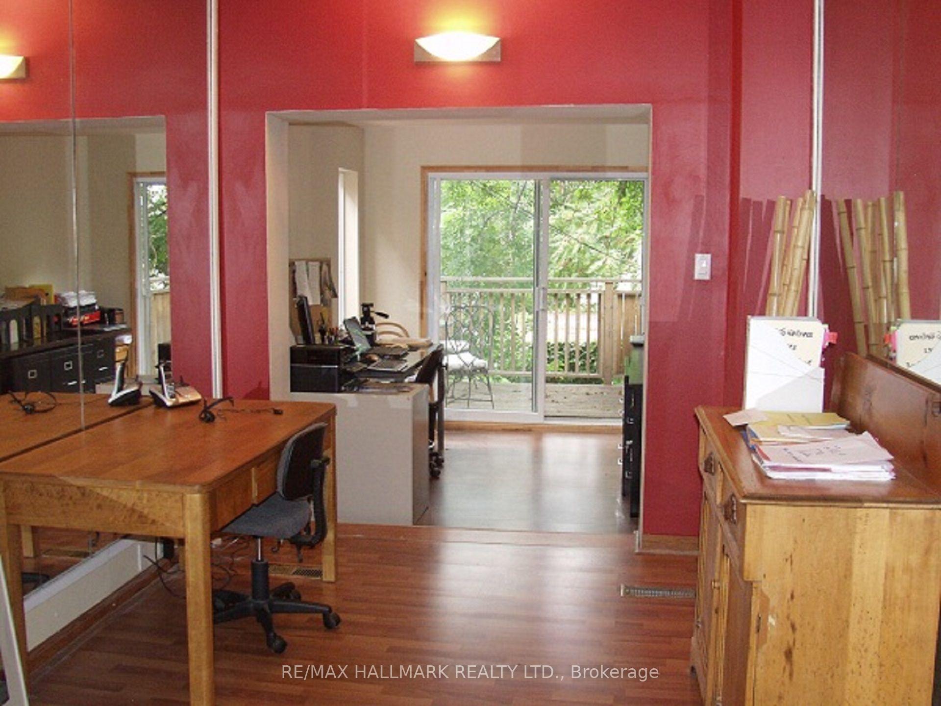 Photo 4 of 118 Seaton Street, Toronto, Moss Park — HOMEH