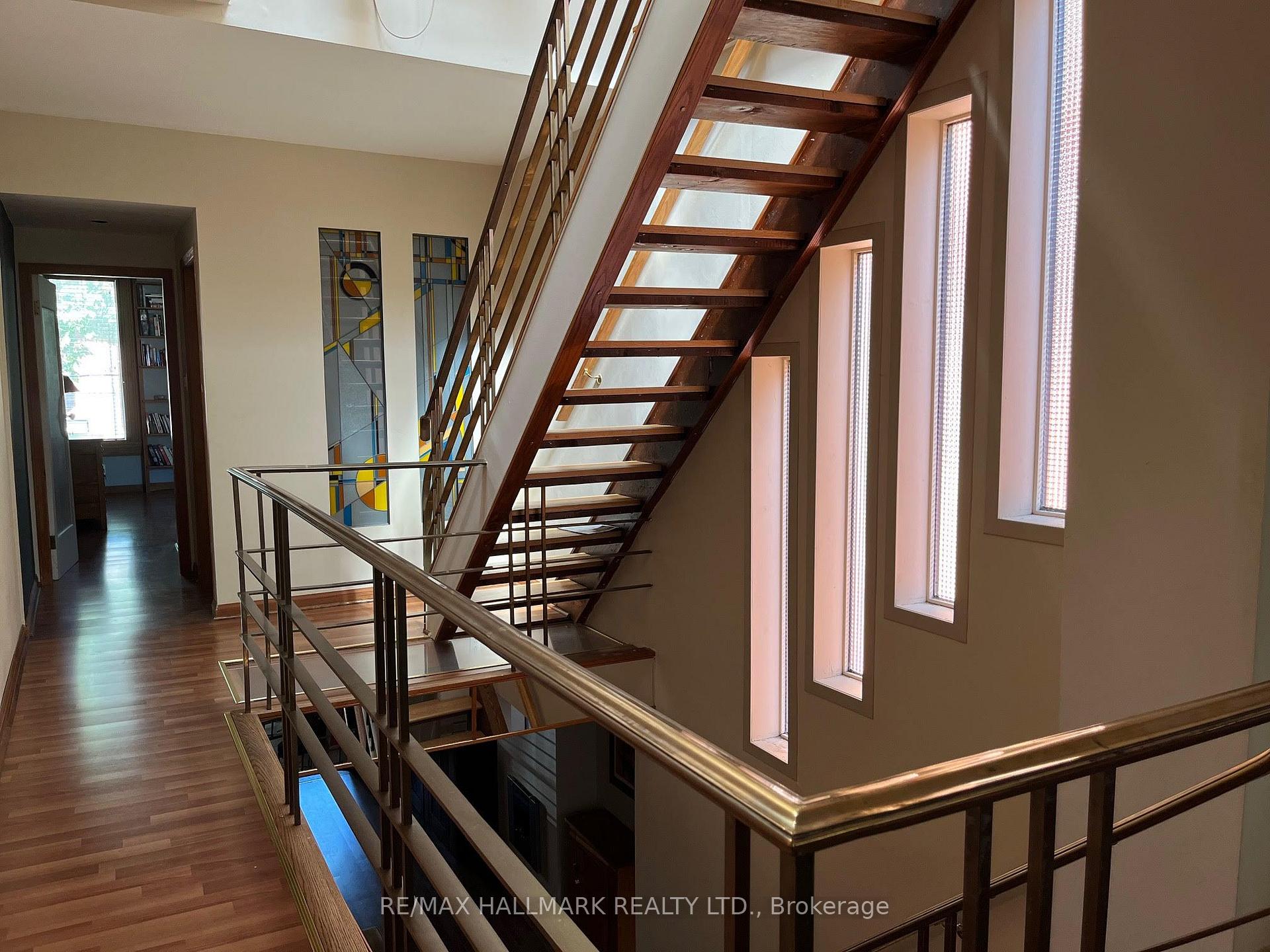Photo 16 of 118 Seaton Street, Toronto, Moss Park — HOMEH