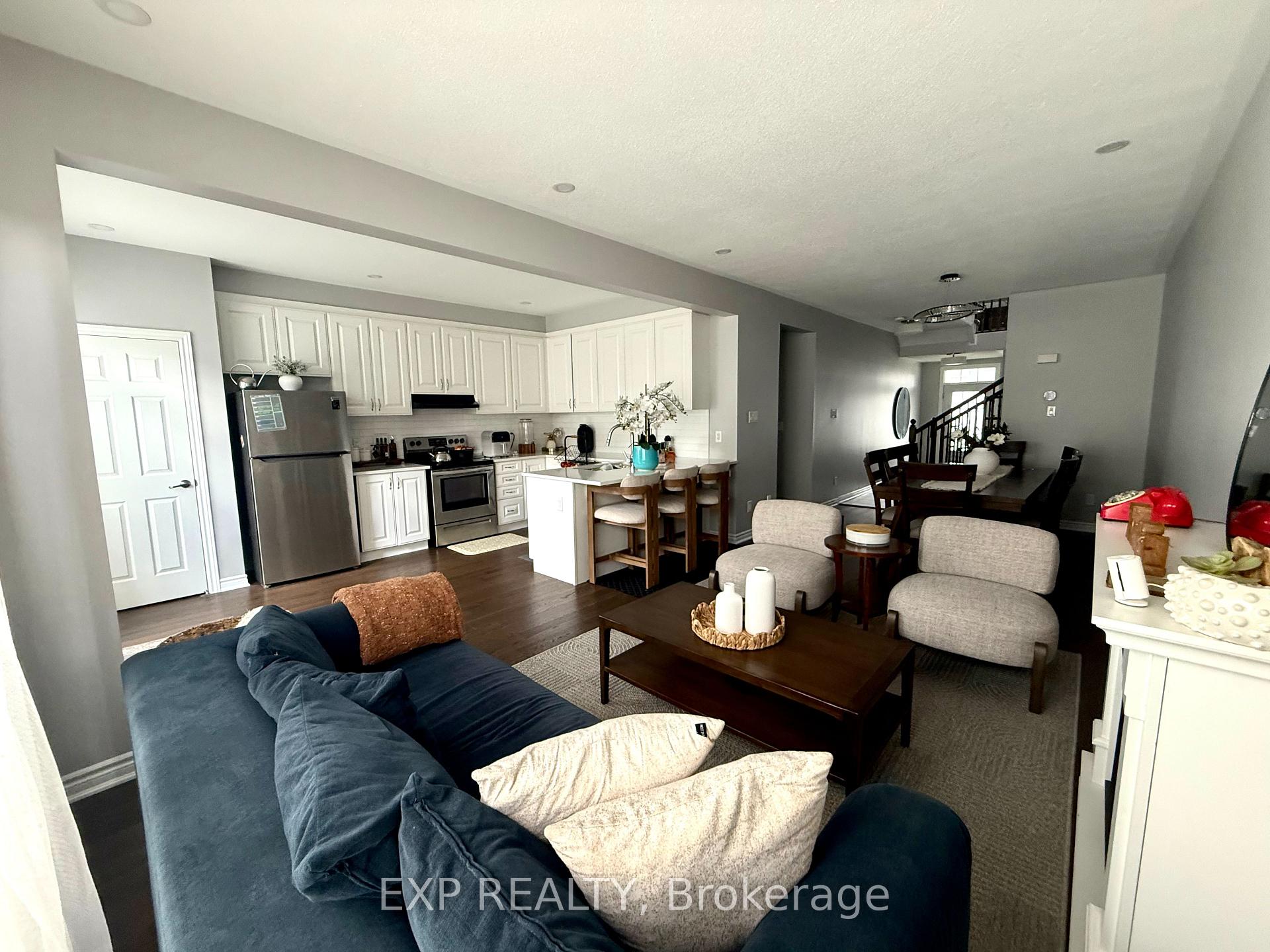 Photo 7 of 246 Atima Circle, Ottawa, Barrhaven - Half Moon Bay — HOMEH