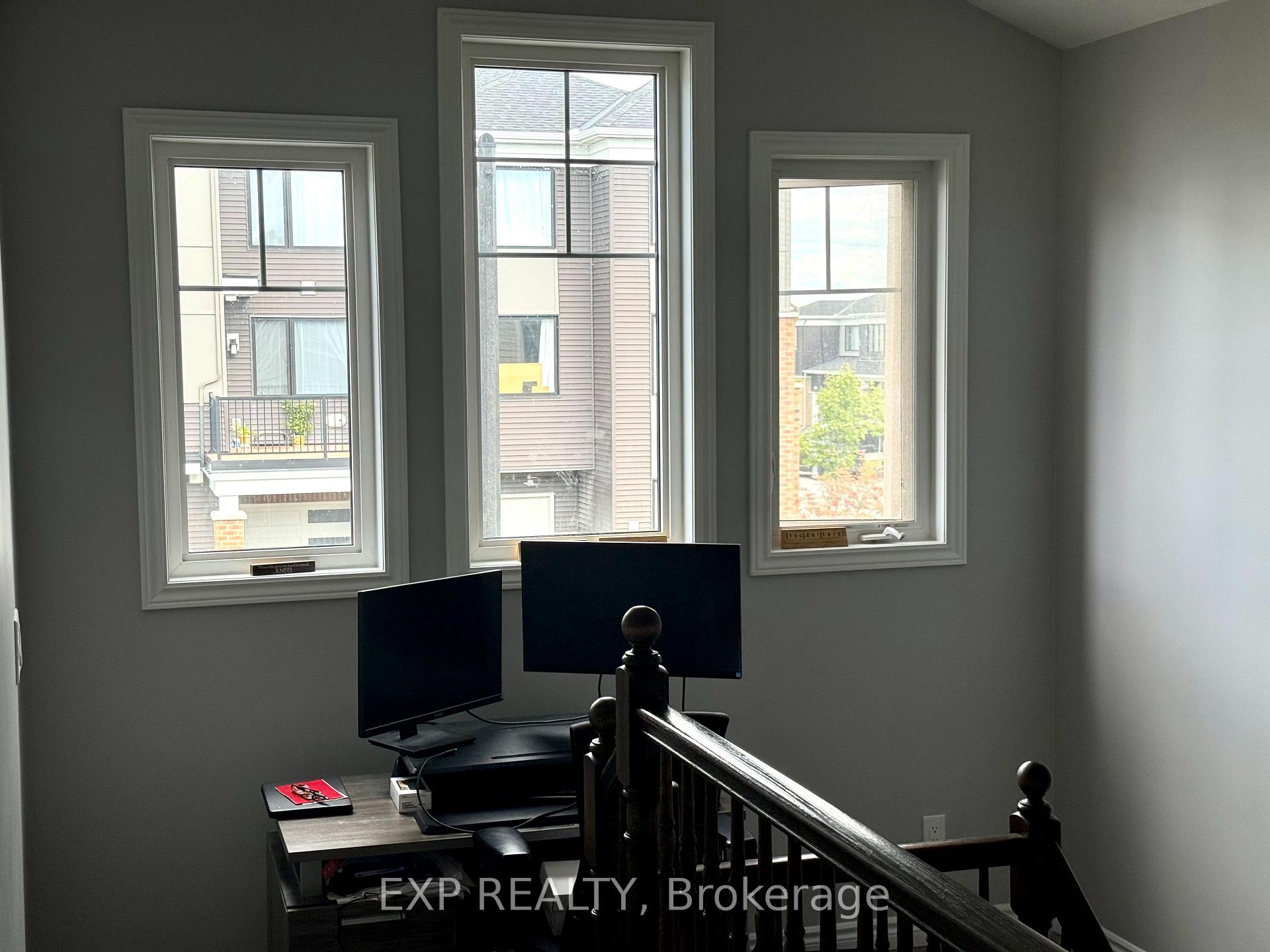 Photo 12 of 246 Atima Circle, Ottawa, Barrhaven - Half Moon Bay — HOMEH