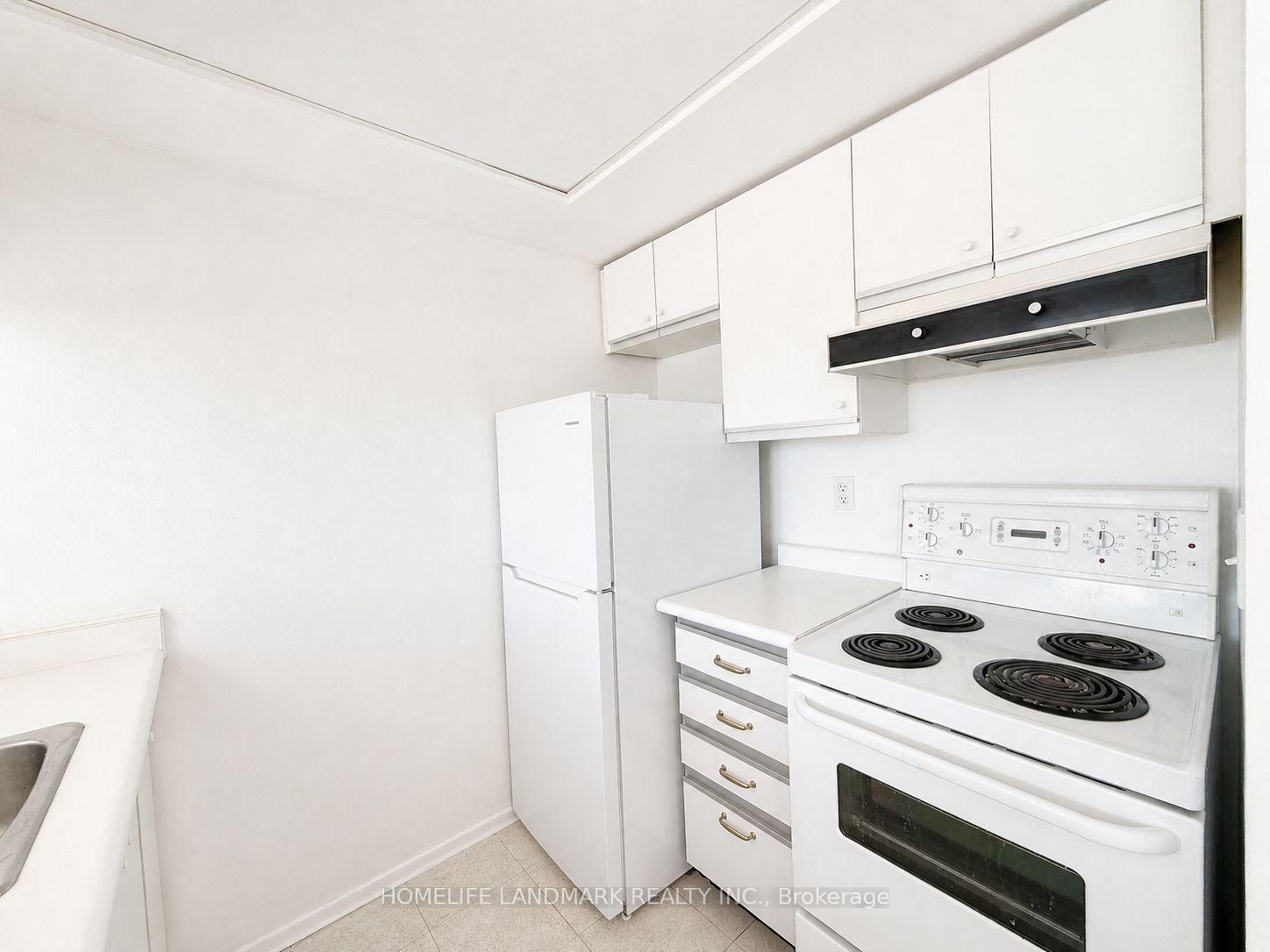Photo 10 of Unit 917, 2460 Eglinton Avenue E, Scarborough, Eglinton East — HOMEH