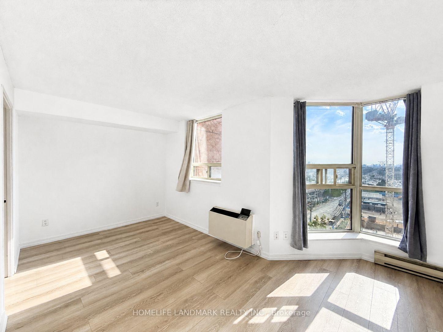 Photo 13 of Unit 917, 2460 Eglinton Avenue E, Scarborough, Eglinton East — HOMEH
