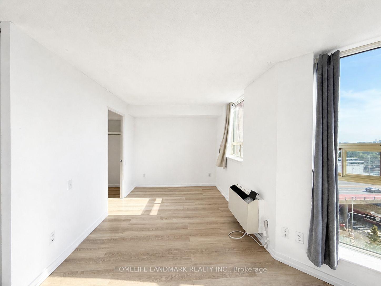Photo 14 of Unit 917, 2460 Eglinton Avenue E, Scarborough, Eglinton East — HOMEH