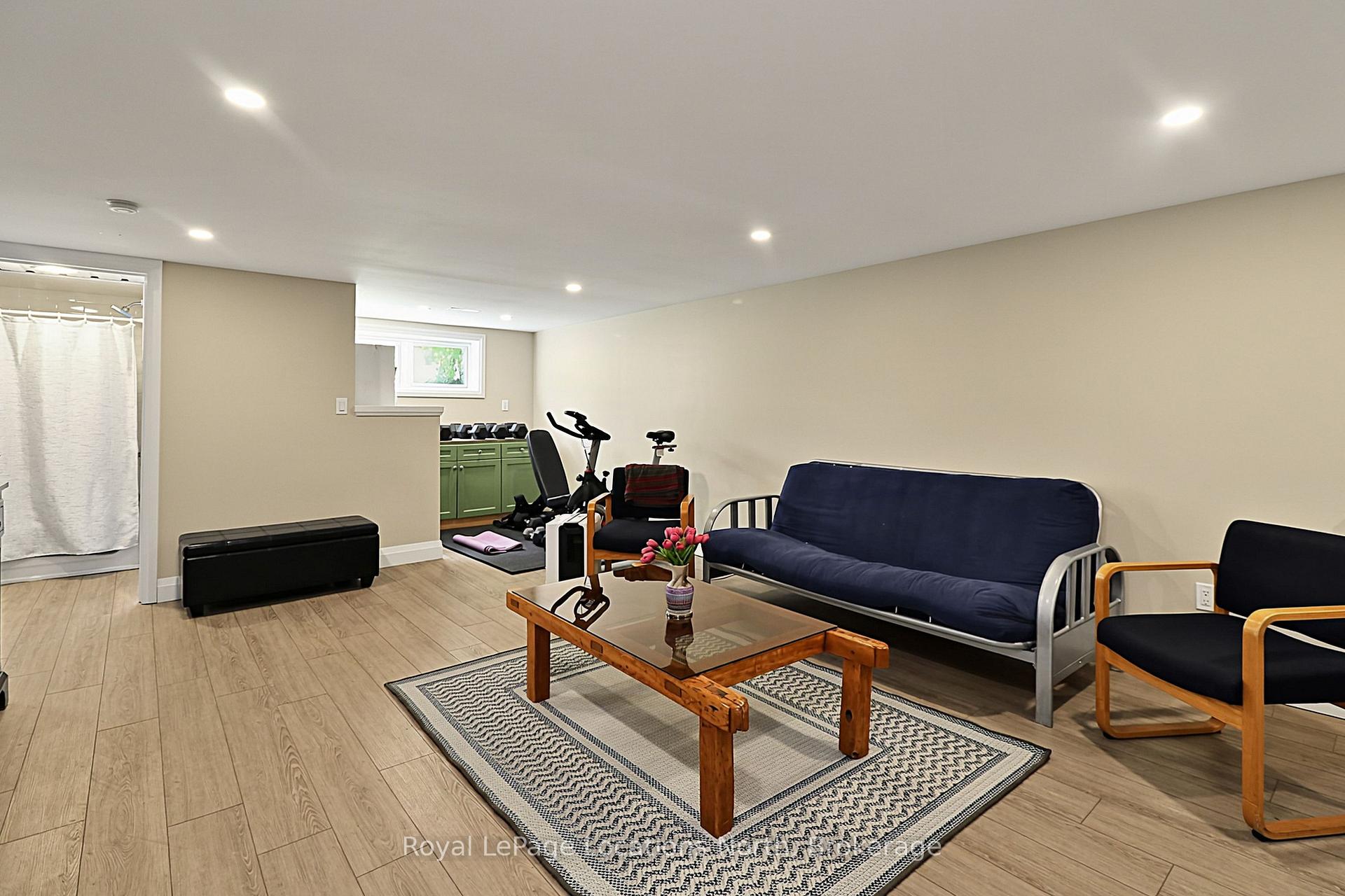 Photo 40 of 245 Pearson Street N, Meaford — HOMEH