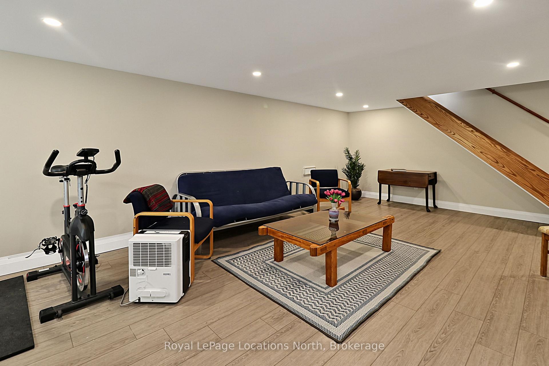 Photo 41 of 245 Pearson Street N, Meaford — HOMEH