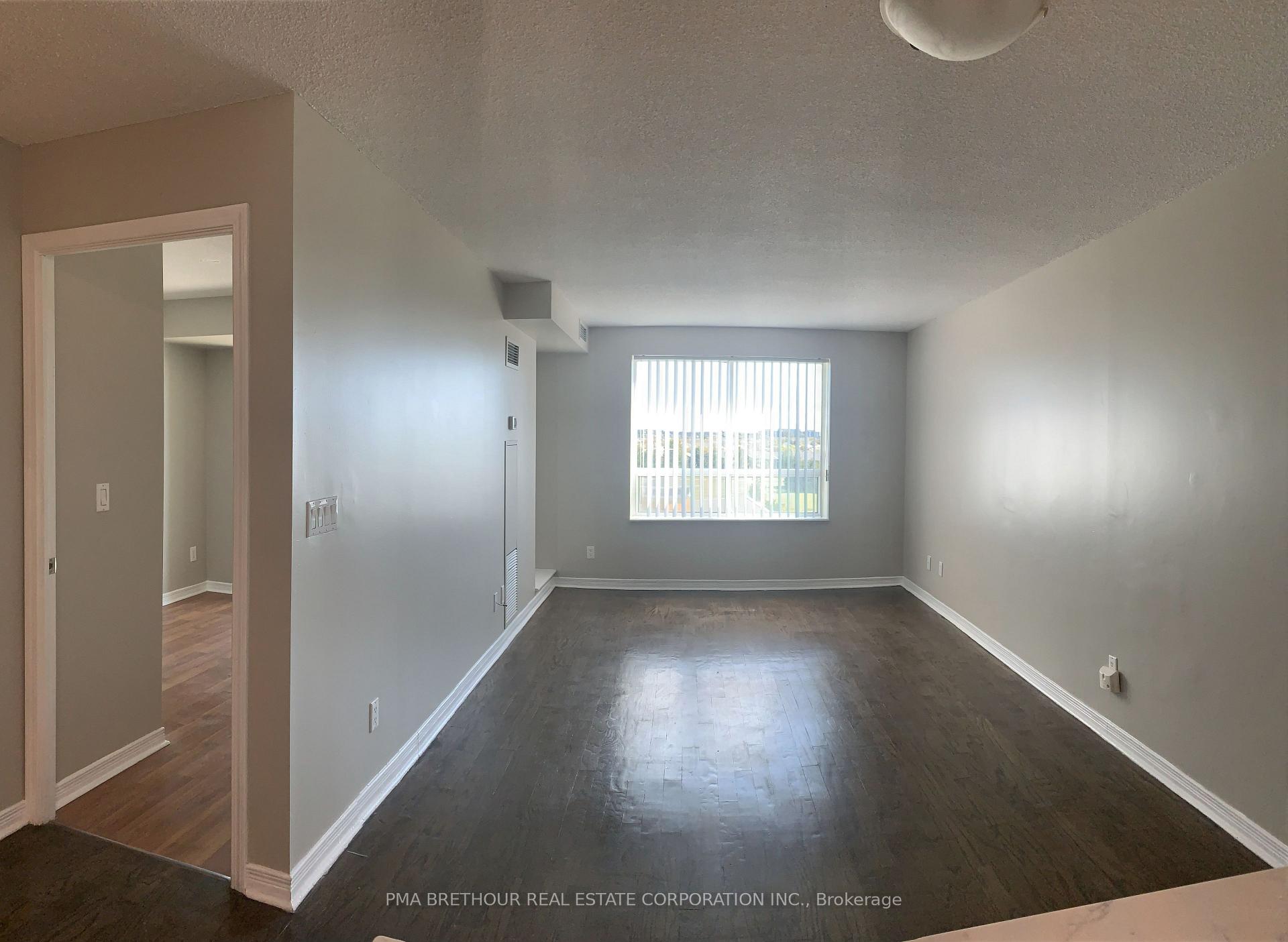 Photo 3 of Unit 609, 11 Oneida Crescent, Richmond Hill, Langstaff — HOMEH