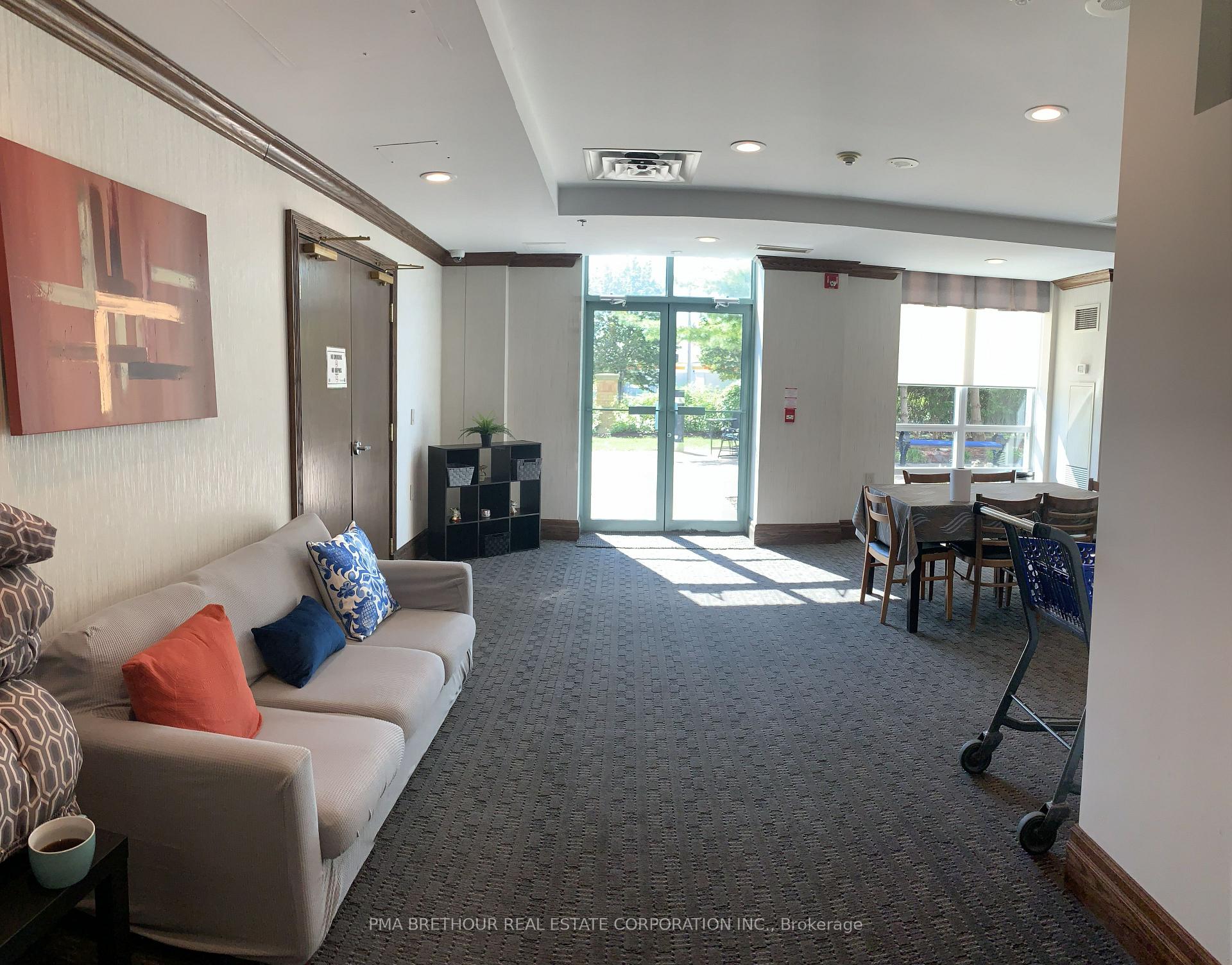 Photo 24 of Unit 609, 11 Oneida Crescent, Richmond Hill, Langstaff — HOMEH