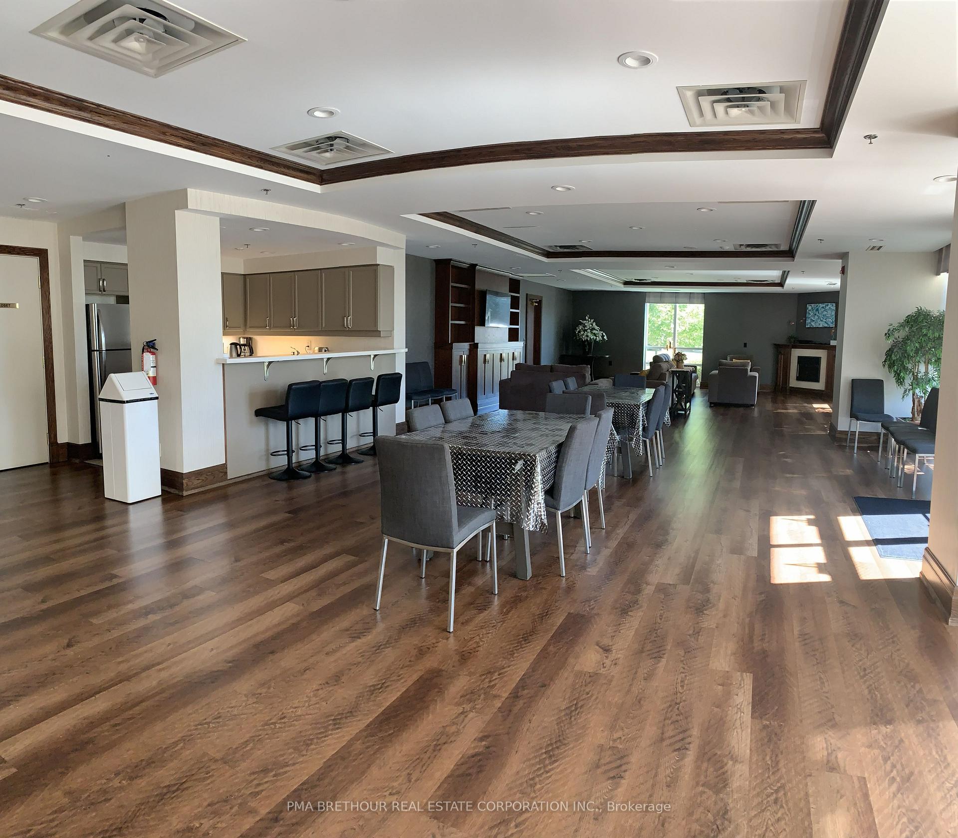 Photo 26 of Unit 609, 11 Oneida Crescent, Richmond Hill, Langstaff — HOMEH