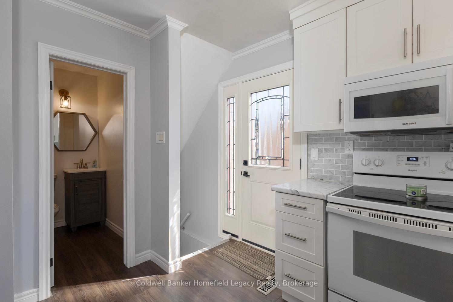 Photo 9 of 185 Maple Avenue, Stratford — HOMEH