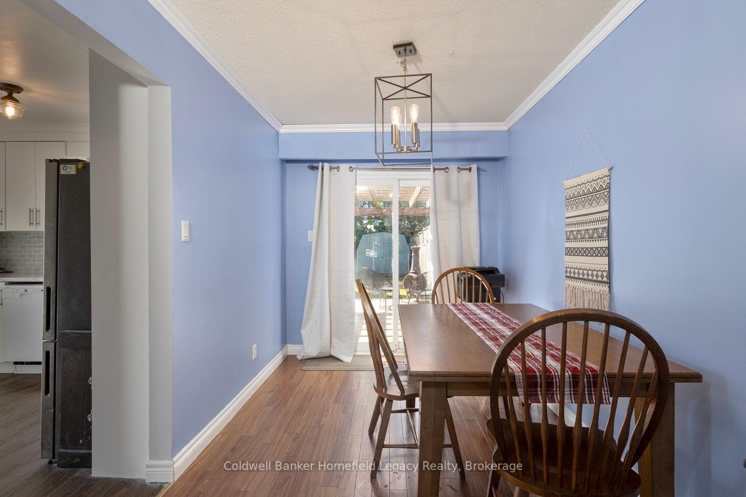 Photo 10 of 185 Maple Avenue, Stratford — HOMEH
