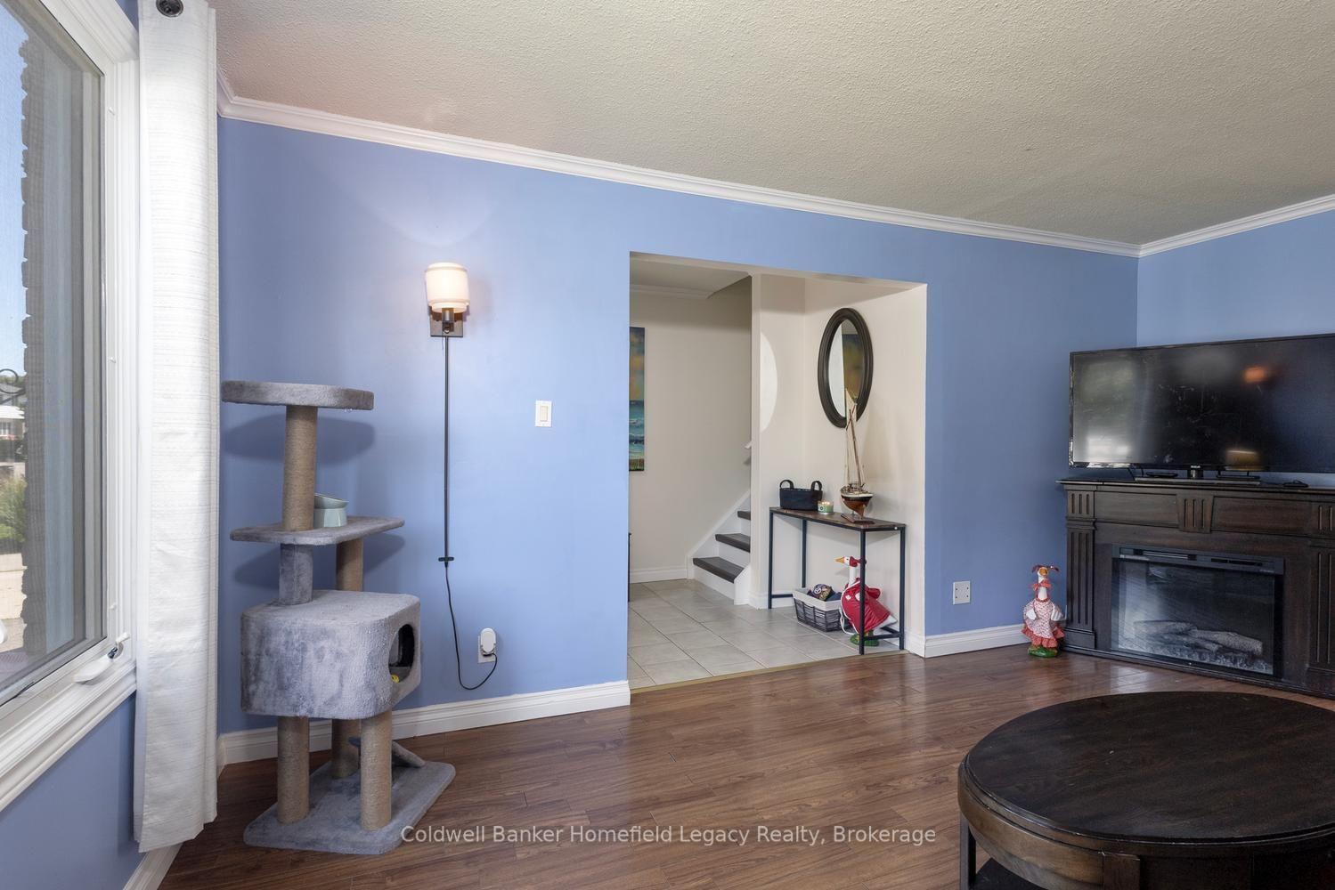 Photo 13 of 185 Maple Avenue, Stratford — HOMEH