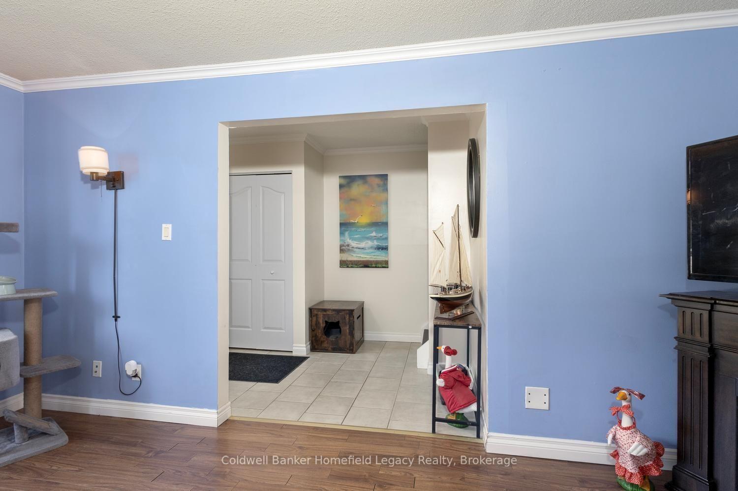 Photo 15 of 185 Maple Avenue, Stratford — HOMEH
