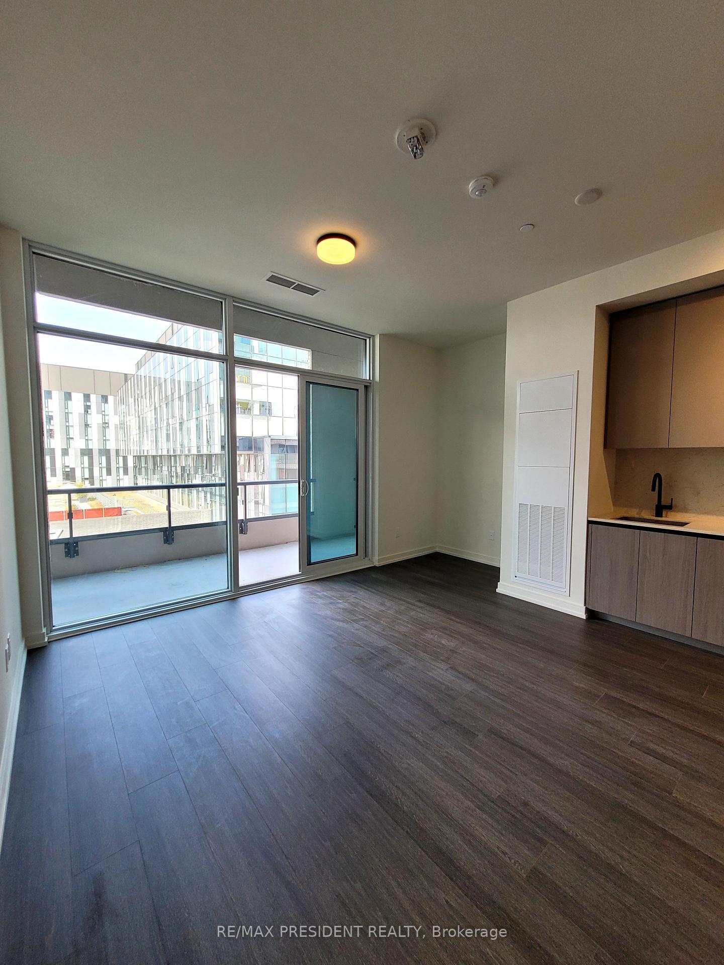 Photo 11 of Unit 601, 425 Front Street E, Toronto, Waterfront Communities — HOMEH