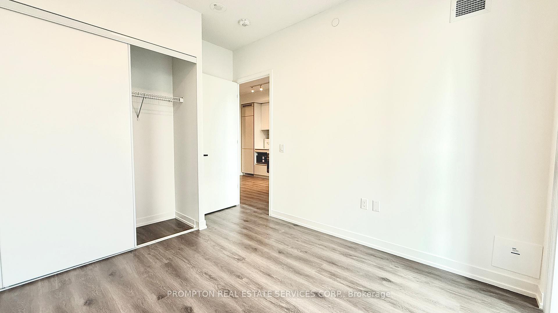 Photo 11 of Unit 3002, 28 Interchange Way, Vaughan, Vaughan Corporate Centre — HOMEH