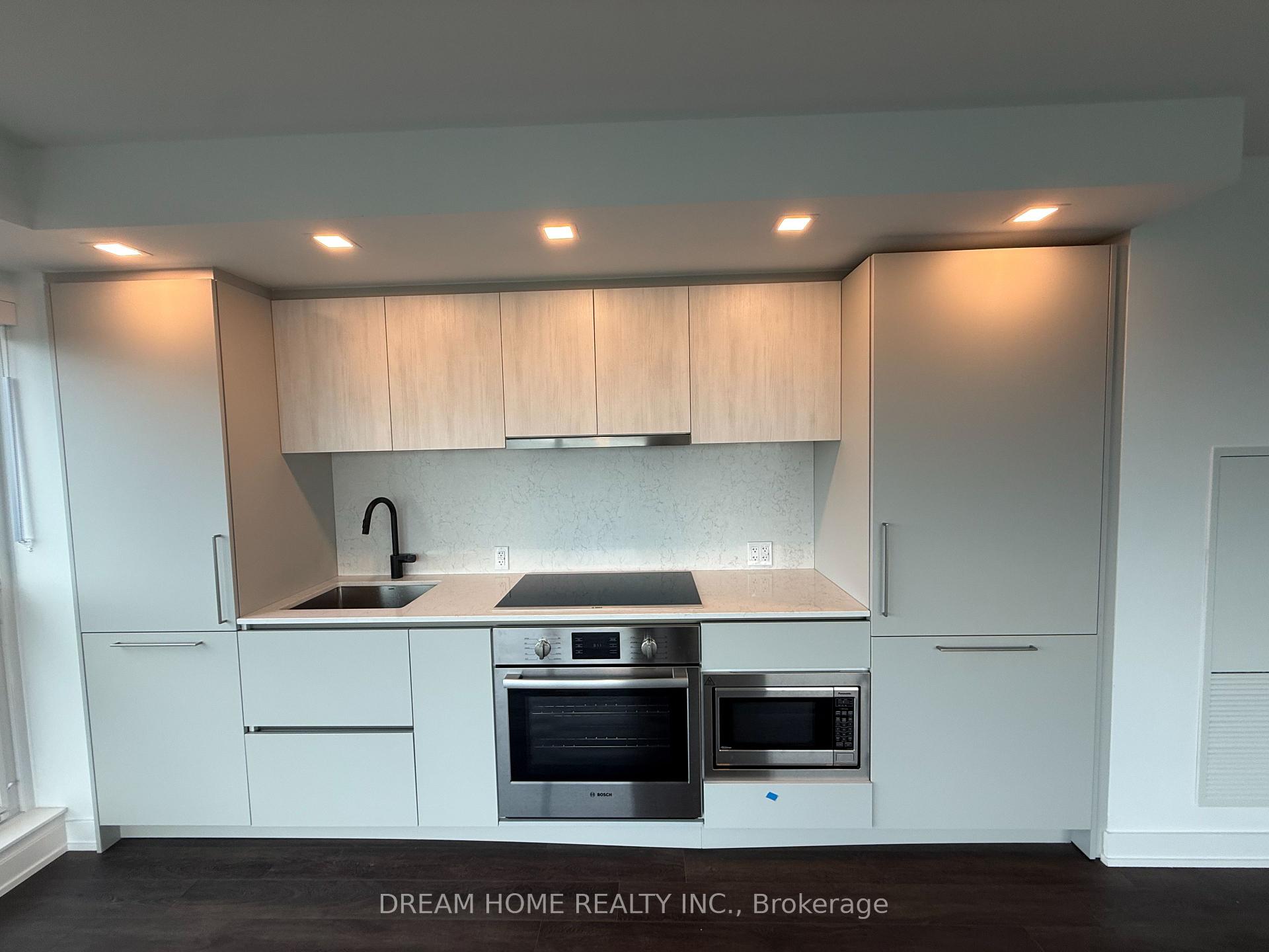 Photo 6 of Unit 2007, 609 Sherbourne Street, Toronto, North St. James Town — HOMEH