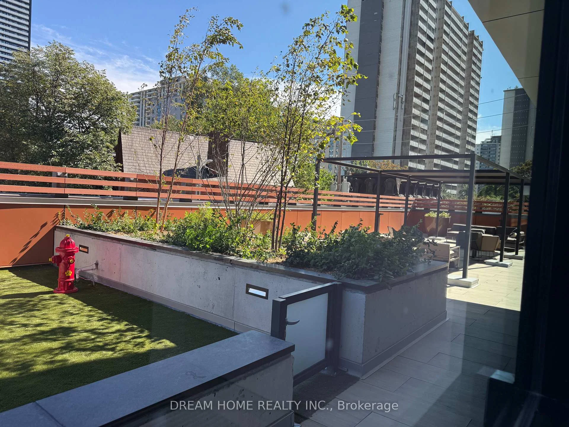 Photo 25 of Unit 2007, 609 Sherbourne Street, Toronto, North St. James Town — HOMEH